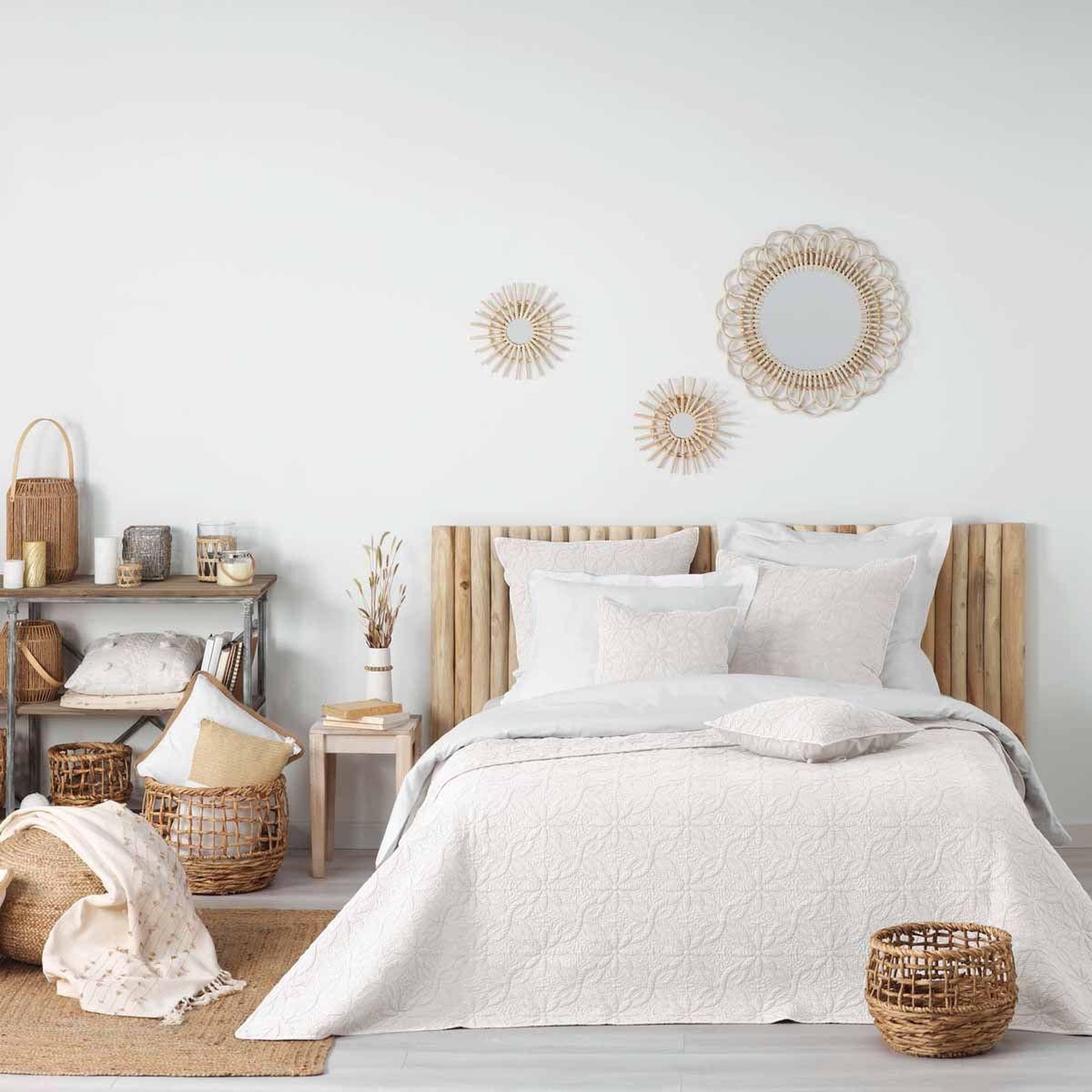 Voir la diapositive 3 : Douceur d'Intérieur Housse de coussin  florette  60x60cm blanc