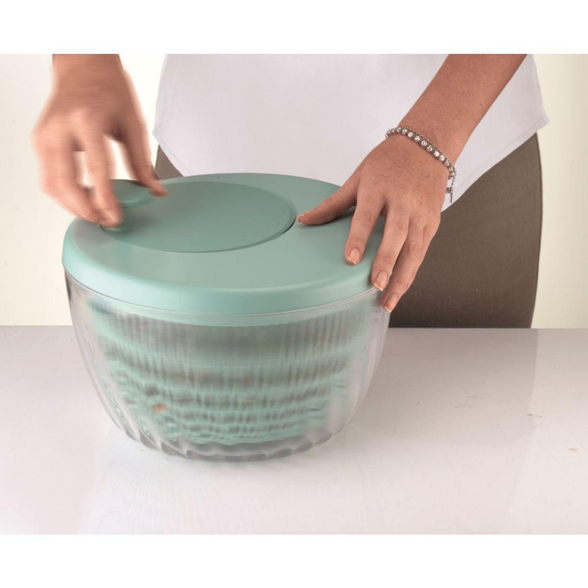 Voir la diapositive 2 : guzzini Essoreuse à salade 26 cm vert