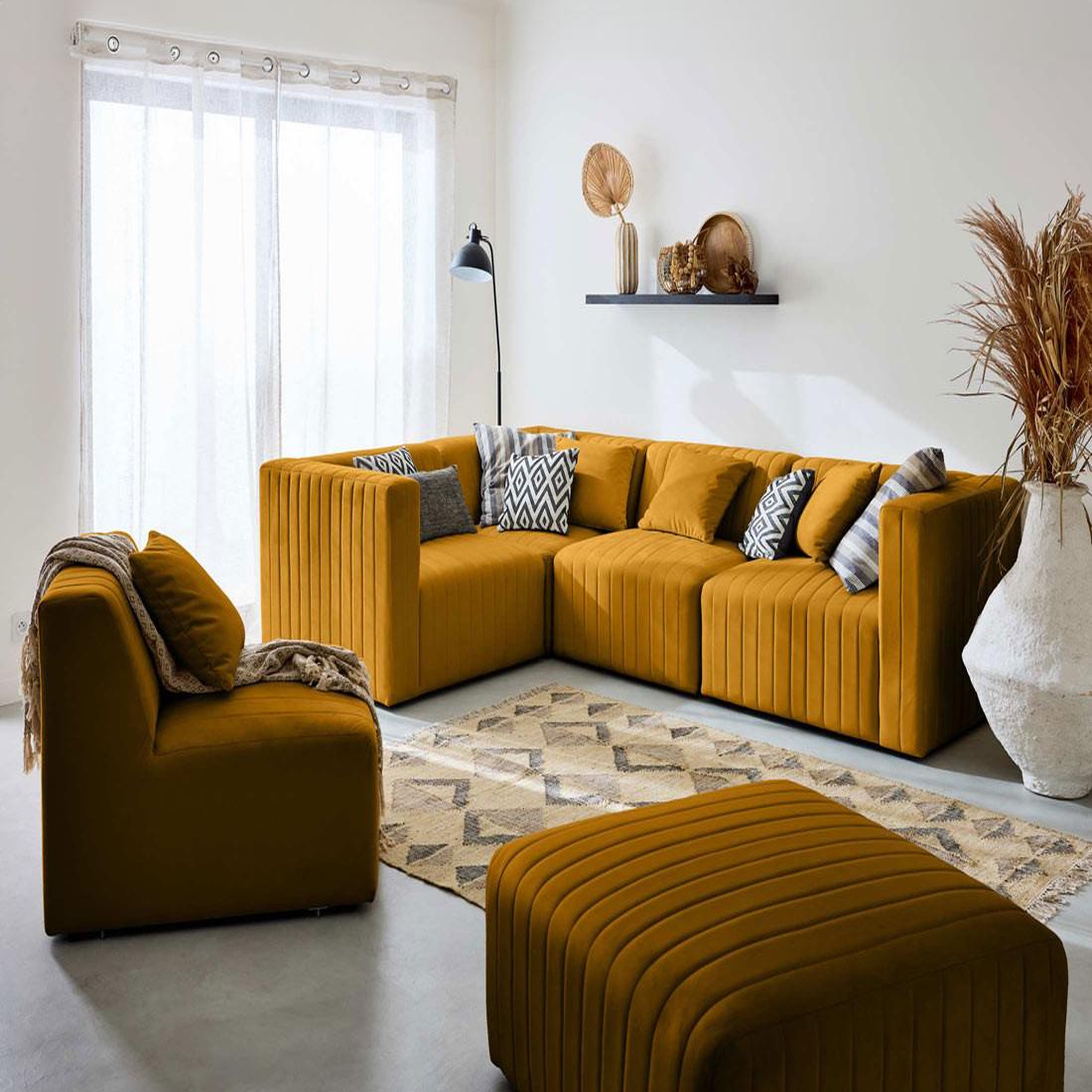 Voir la diapositive 2 : BEST MOBILIER Nova - canapé modulable d'angle réversible - 6 places - en velours