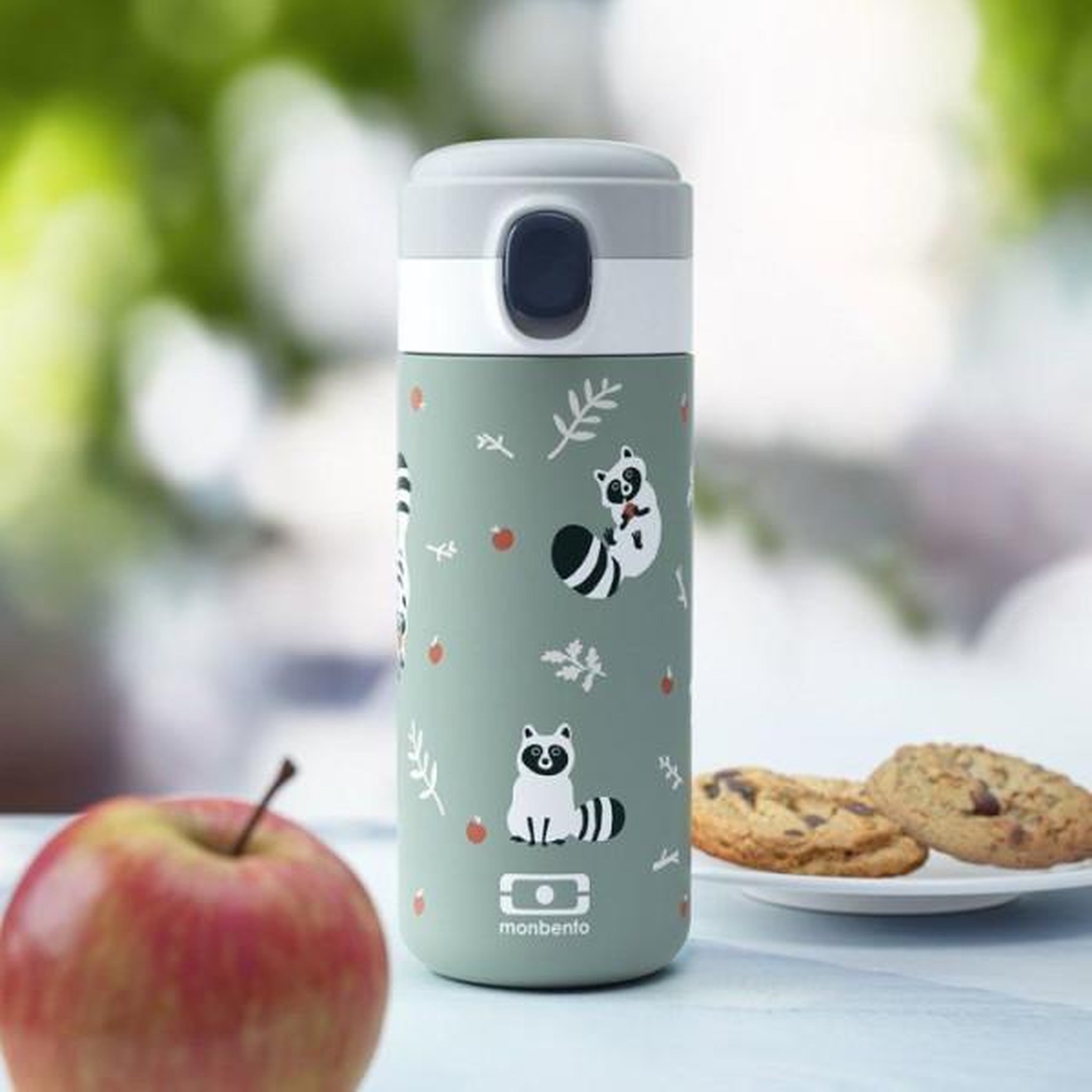 Voir la diapositive 4 : monbento Gourde isotherme a bec verseur - MONBENTO - Enfants - Bouchon ouverture rapide - Pop Raccoon