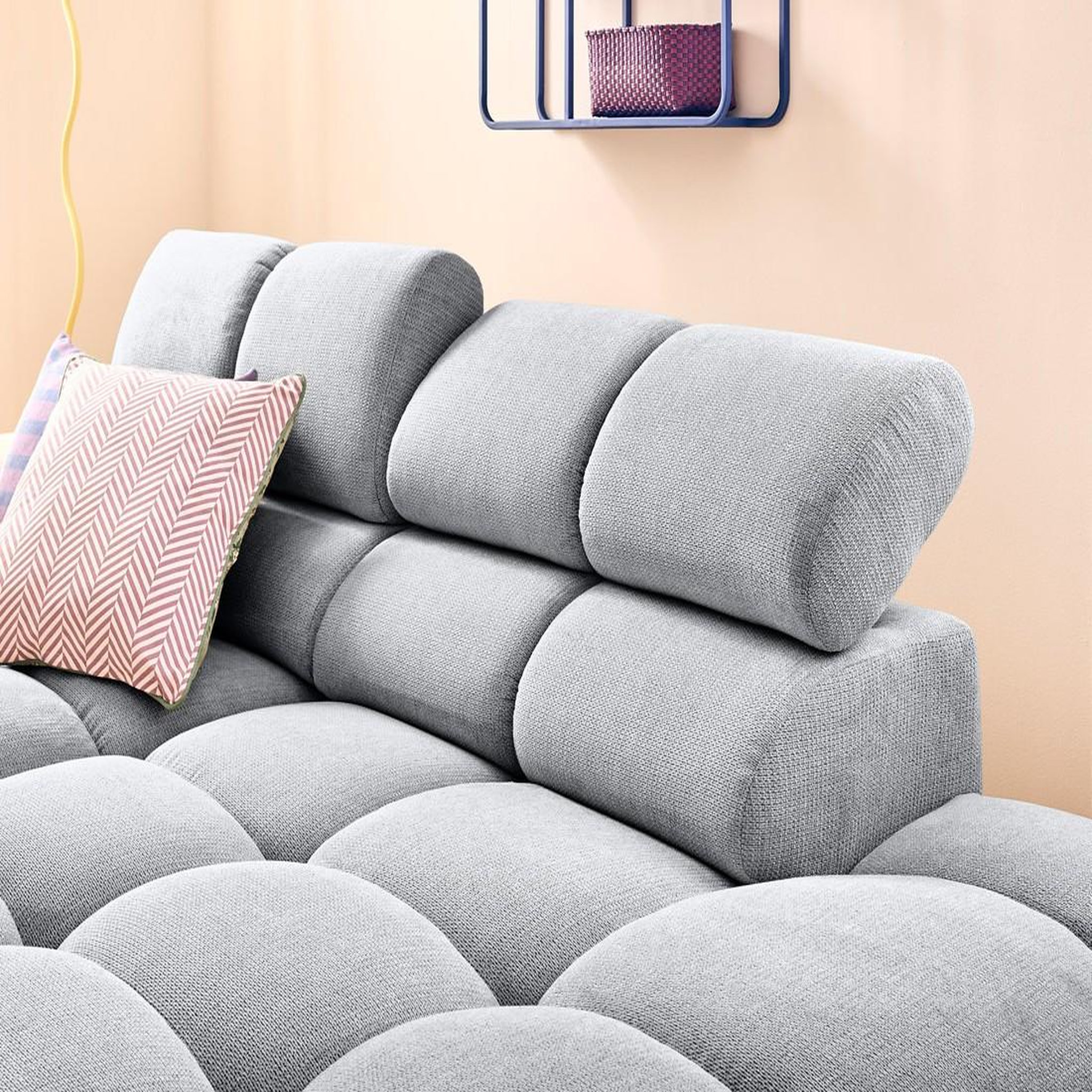 Voir la diapositive 5 : LISA DESIGN Matera - canapé d'angle droit 4 places avec têtières réglables en tissu texturé