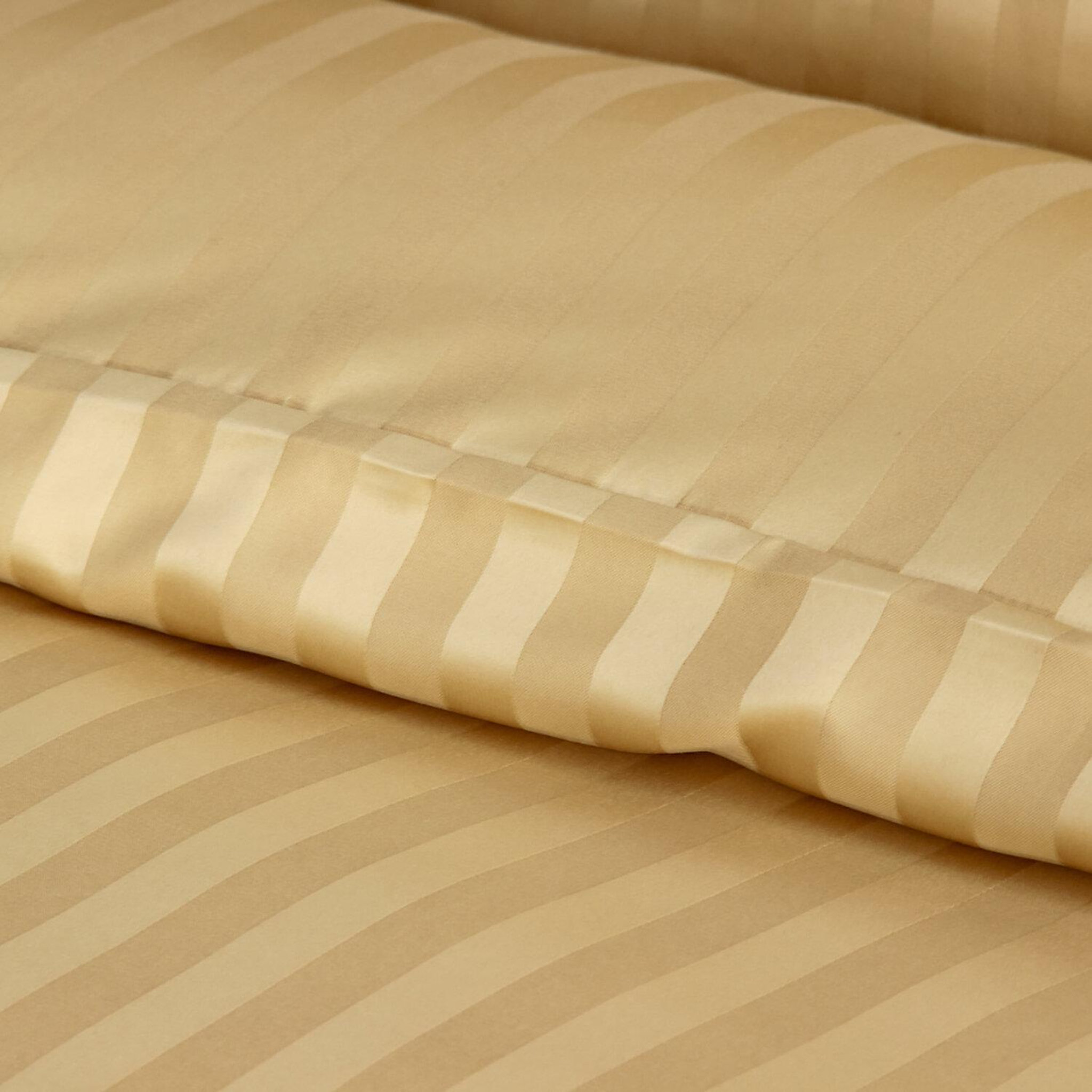 Voir la diapositive 4 : Home collection Parure housse de couette 100% satin de microfibre