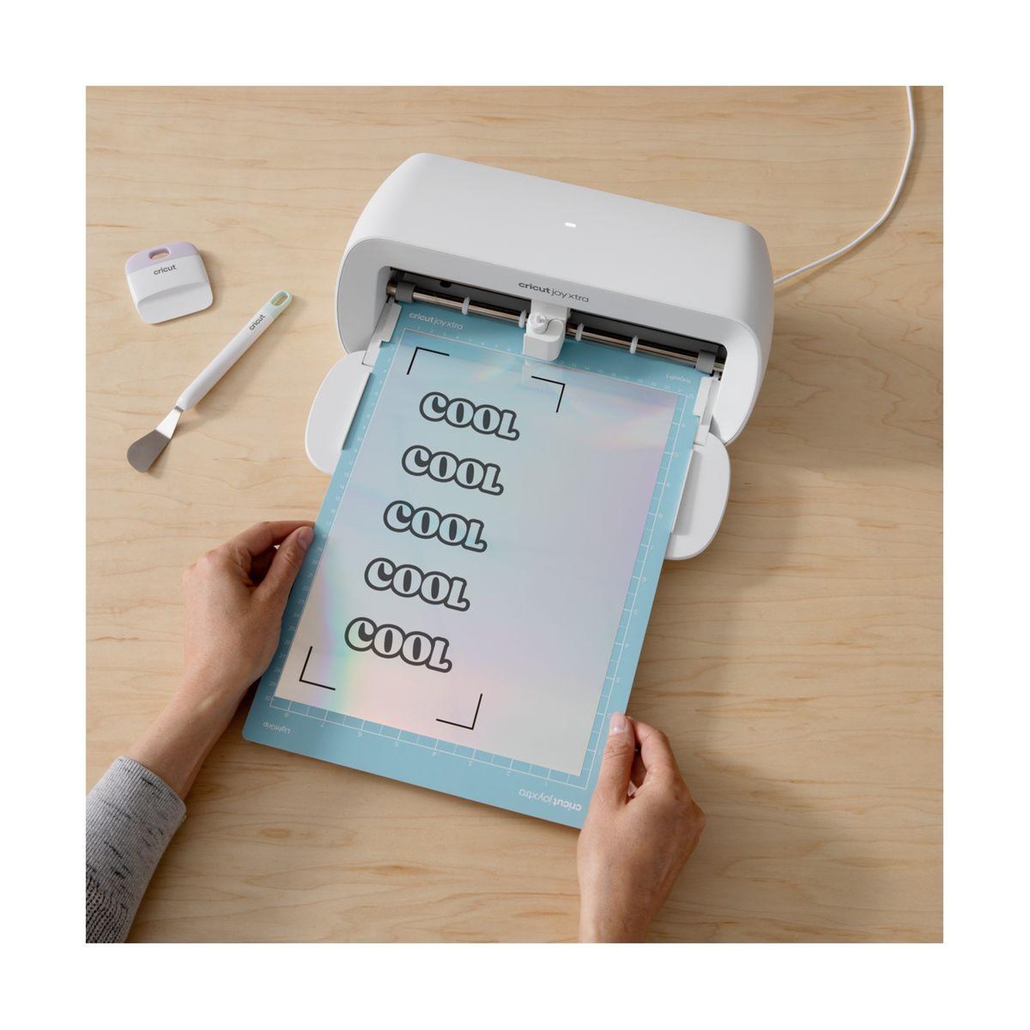 Voir la diapositive 3 : CRICUT Accessoire Vinyl A4 10 feuilles silver
