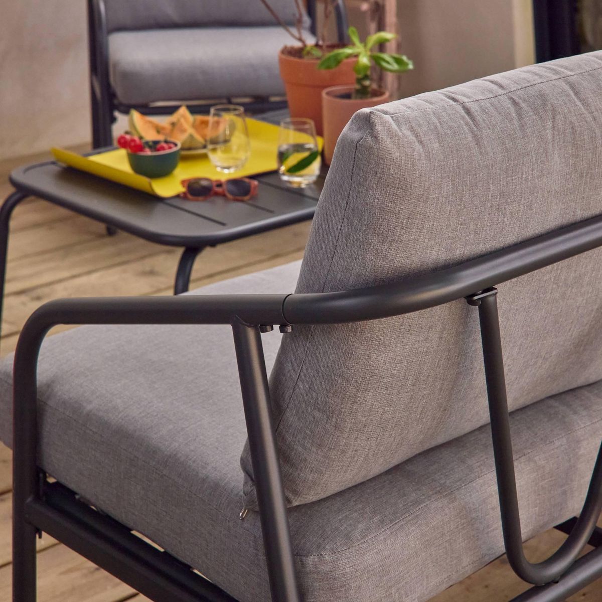 SWEEEK Salon de jardin MESSINA en acier, 5 places