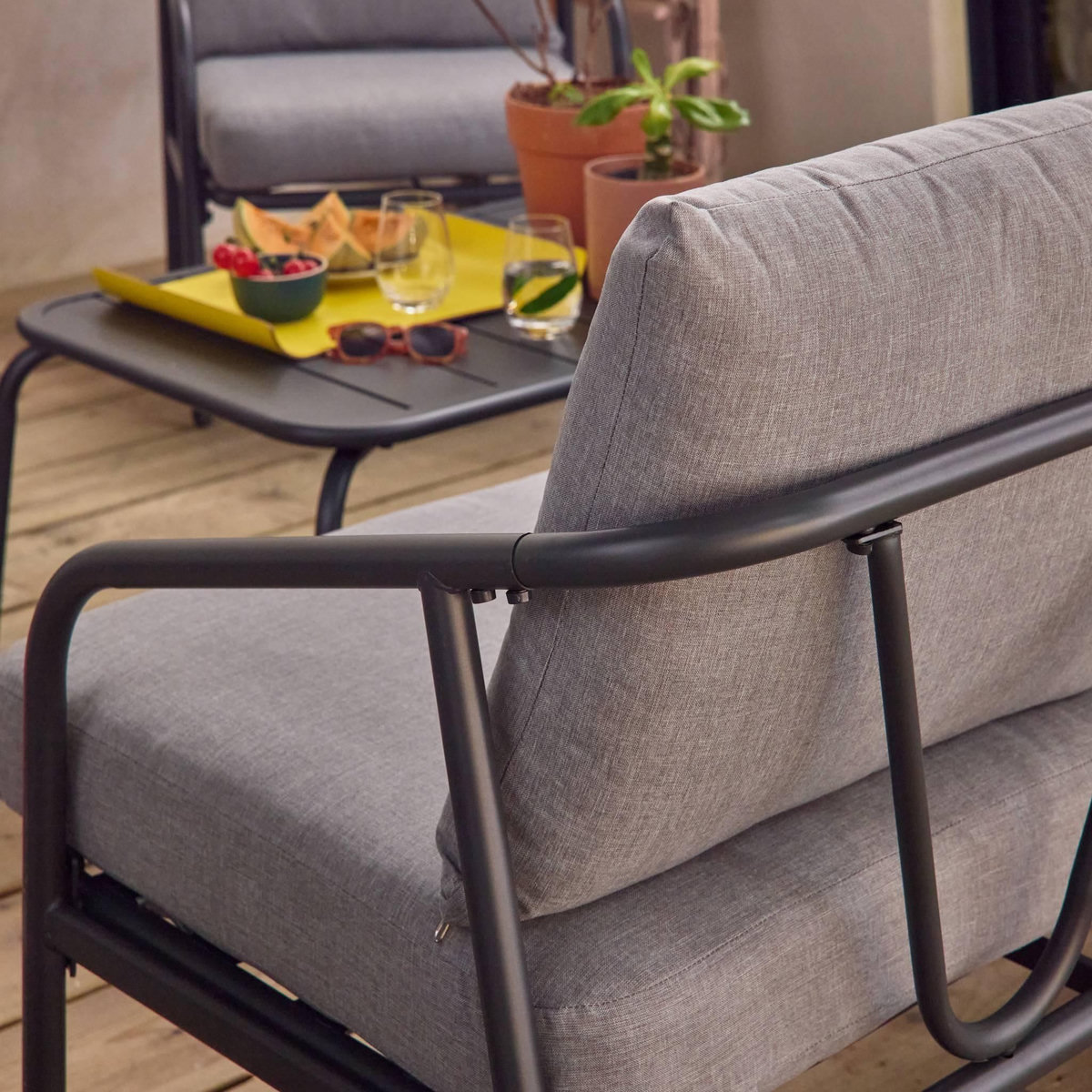 SWEEEK Salon de jardin MESSINA en acier, 5 places