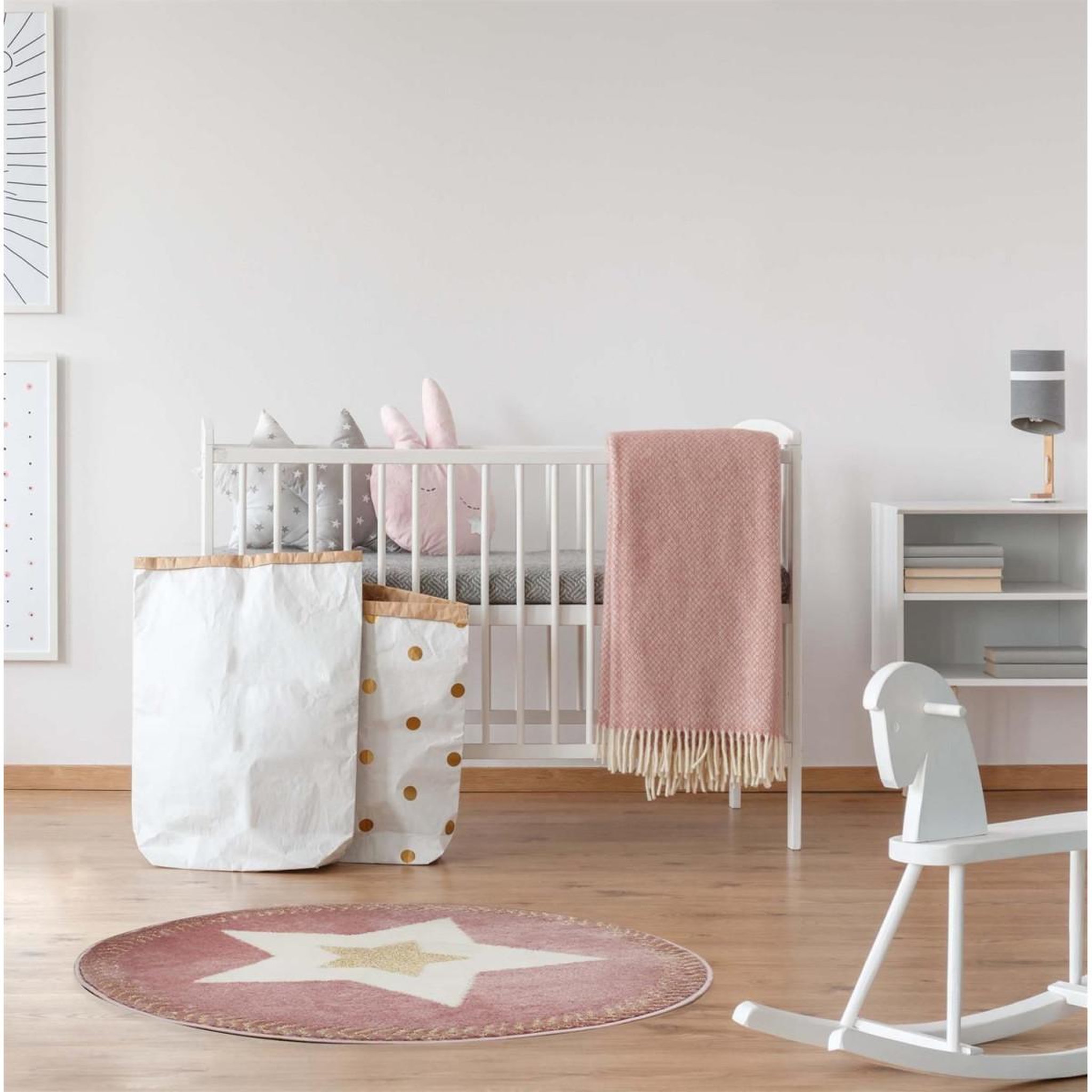 Voir la diapositive 5 : HOME DECO KIDS Tapis rond enfant  étoile métallisée  80cm rose