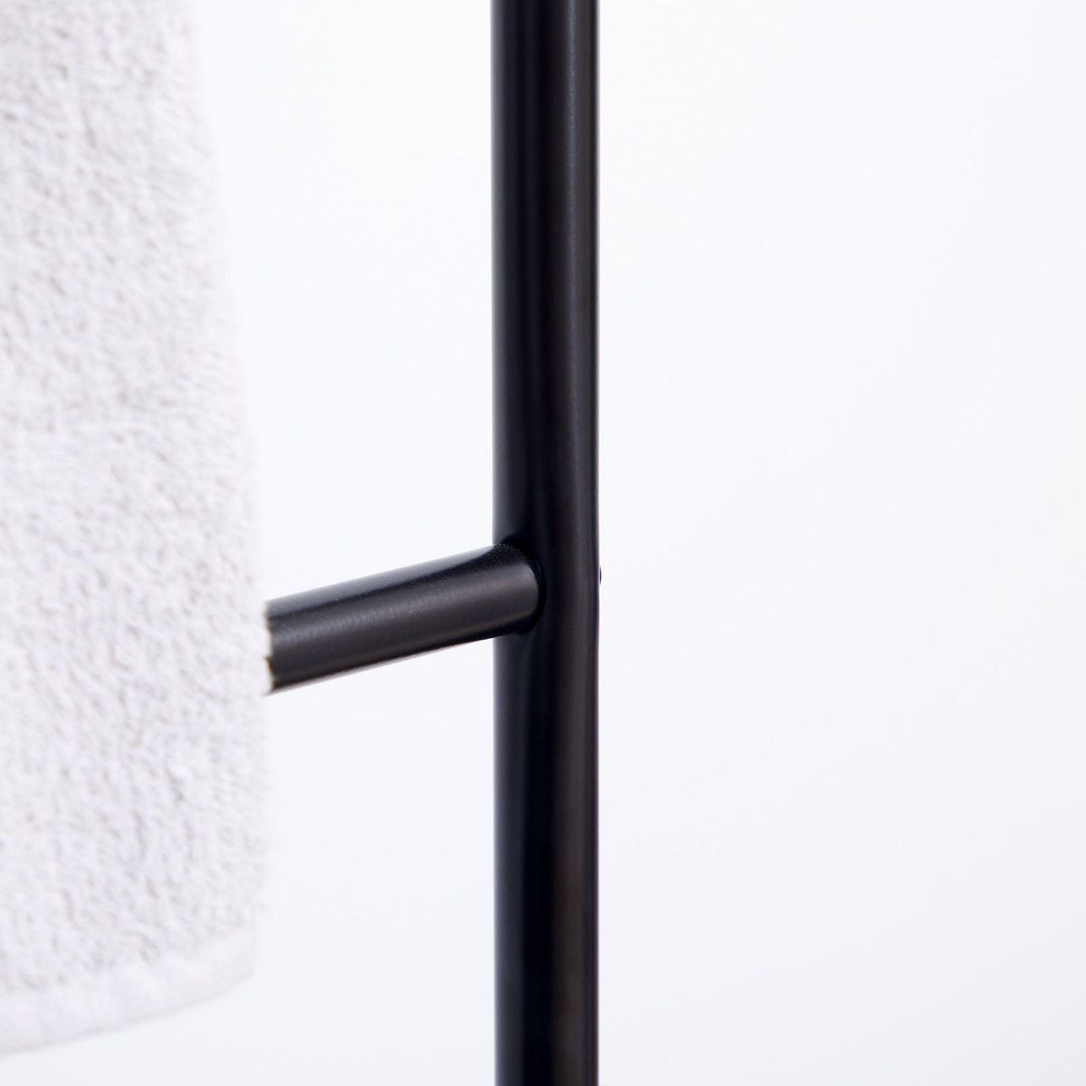 IDIMEX Echelle MORBIO porte-serviettes avec 6 barreaux, en métal