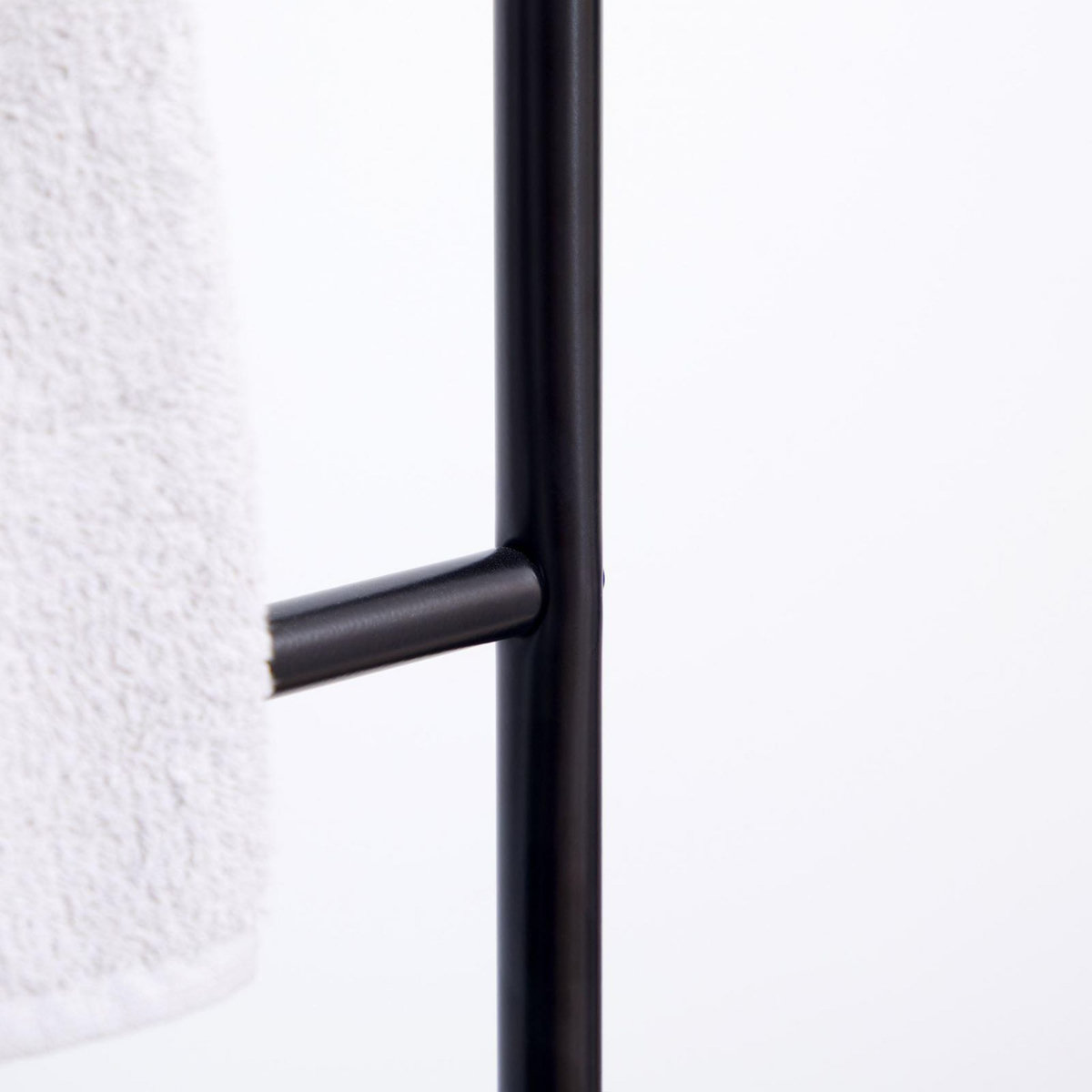 IDIMEX Echelle MORBIO porte-serviettes avec 6 barreaux, en métal