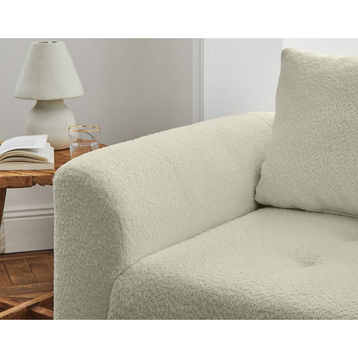 LISA DESIGN Rune - canapé 2 places - en tissu bouclette