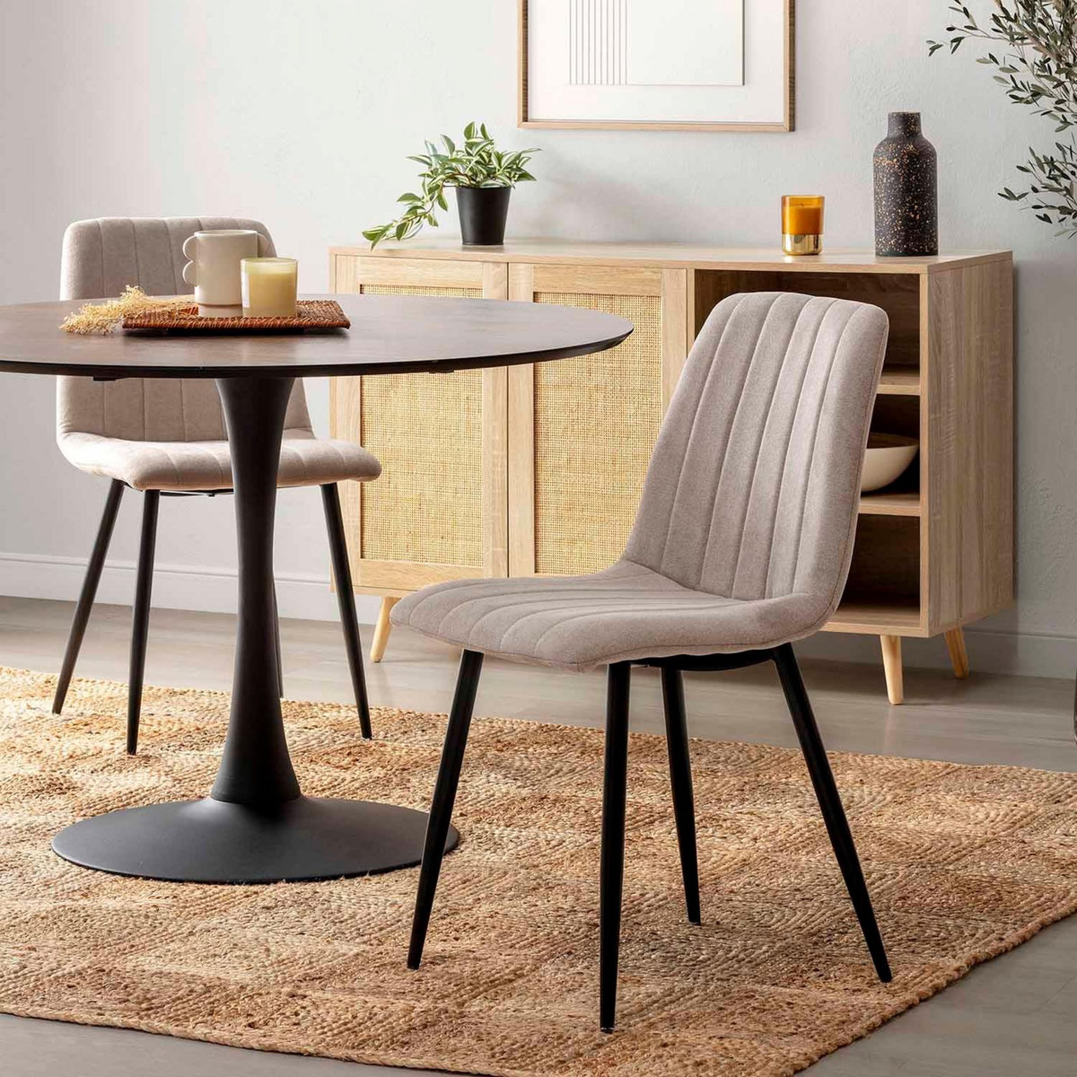 VS VENTA-STOCK Pack 4 chaises Sagi recouvertes de tissu beige