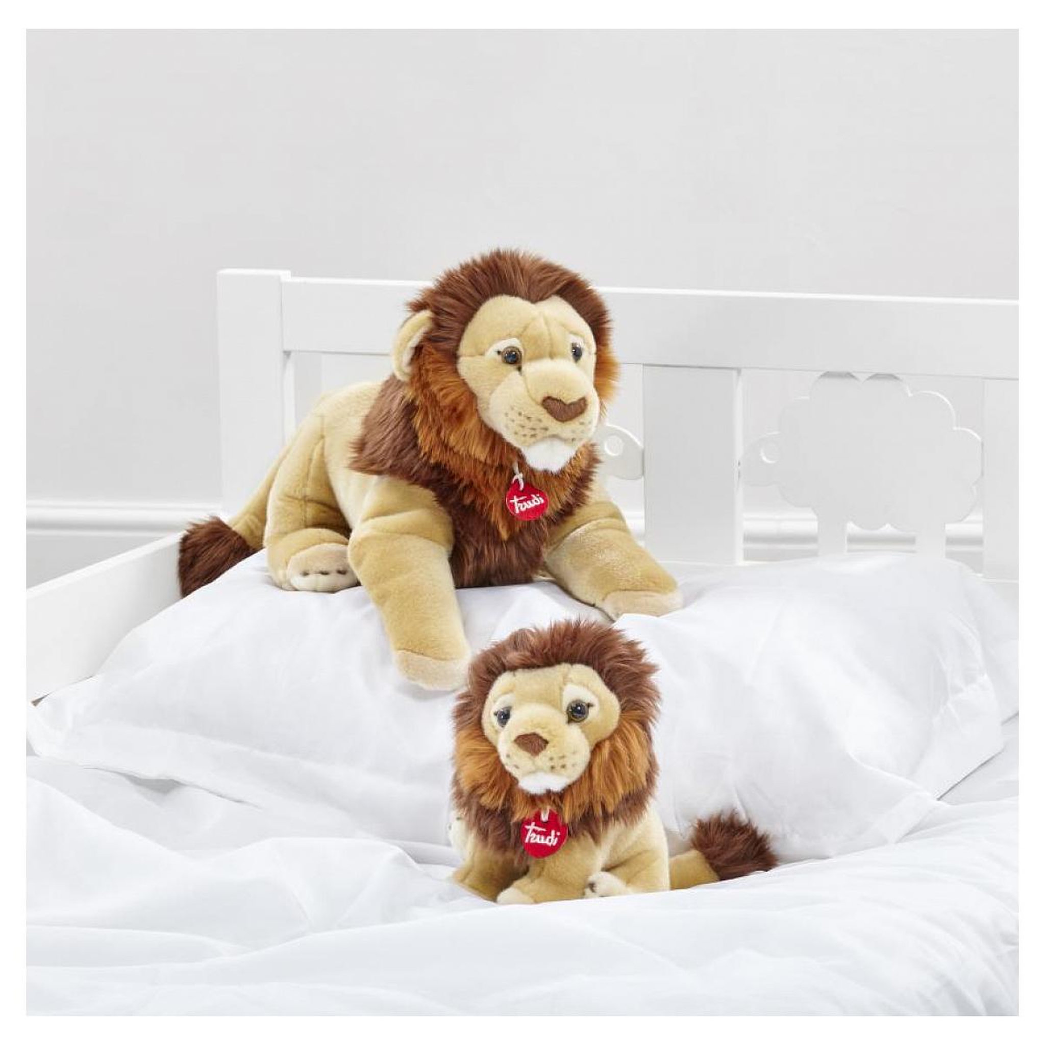 Voir la diapositive 3 : Trudi - peluche lion narciso s