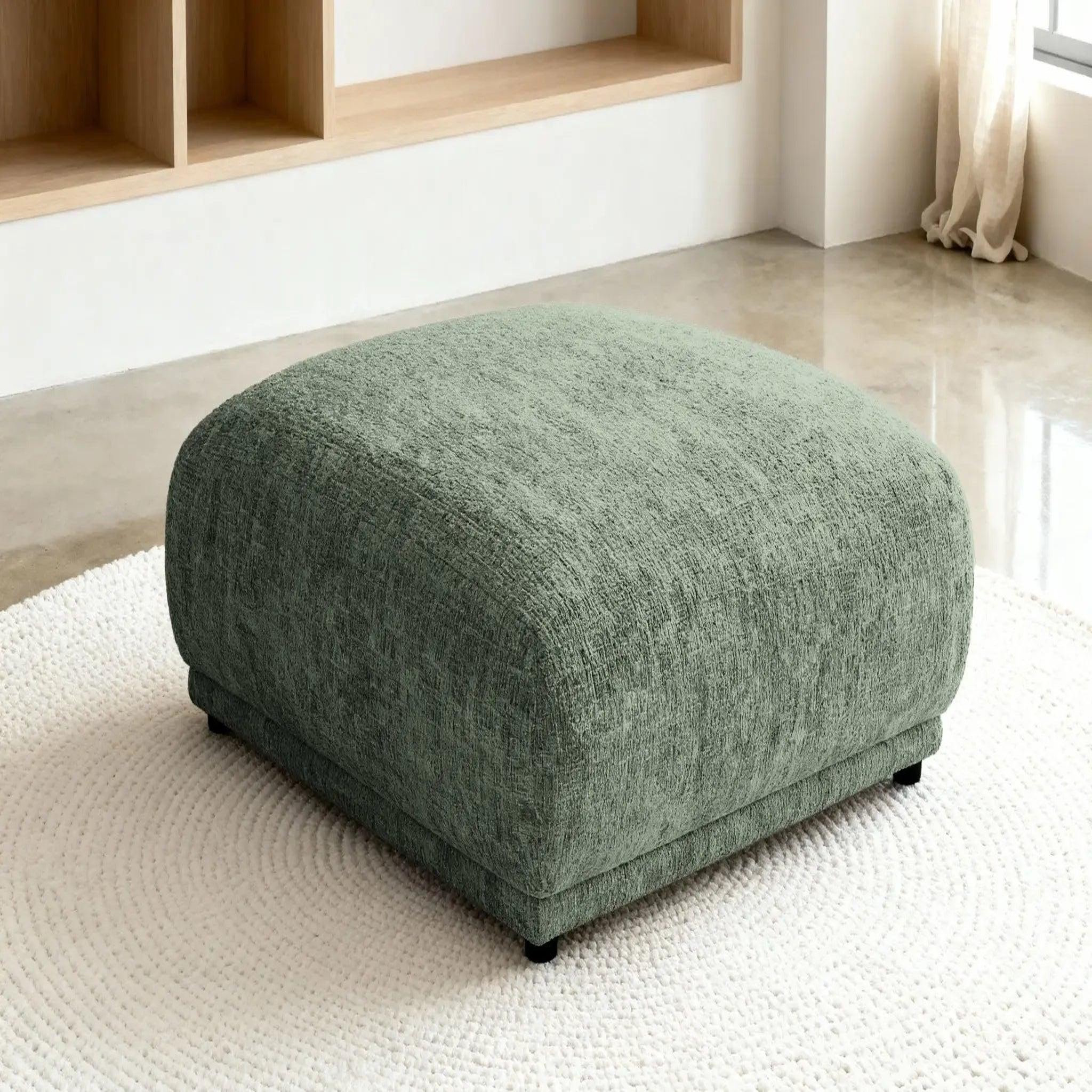 Voir la diapositive 3 : CASANOVA PARIS Rosalie - pouf tissu chenille