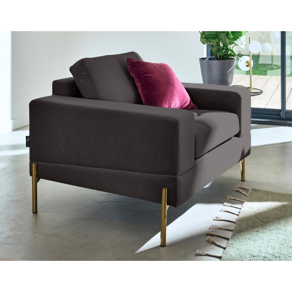 LISA DESIGN Isaure - fauteuil en velours