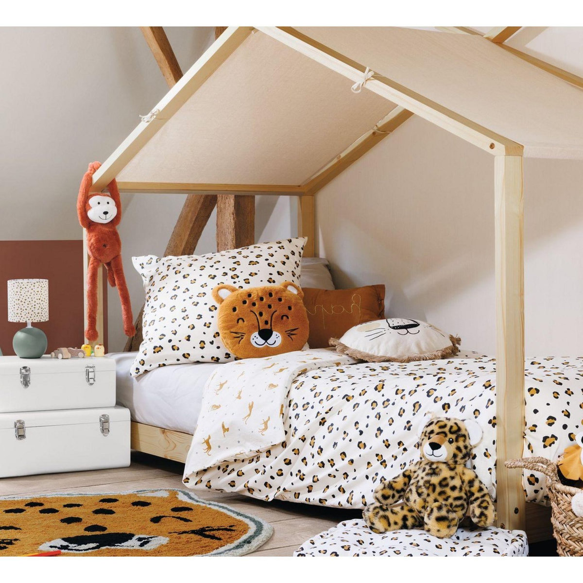 ATMOSPHERA Coussin enfant en forme de léopard - 30 x 30 cm