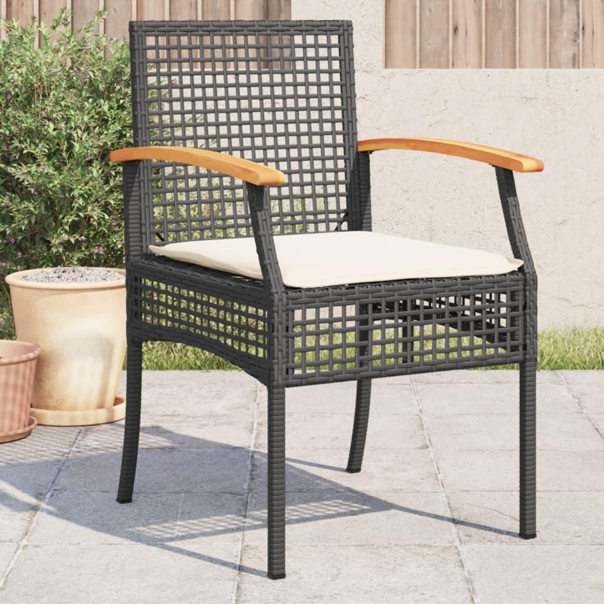 VIDAXL Chaises de jardin coussins lot de 4 noir resine tressee acacia