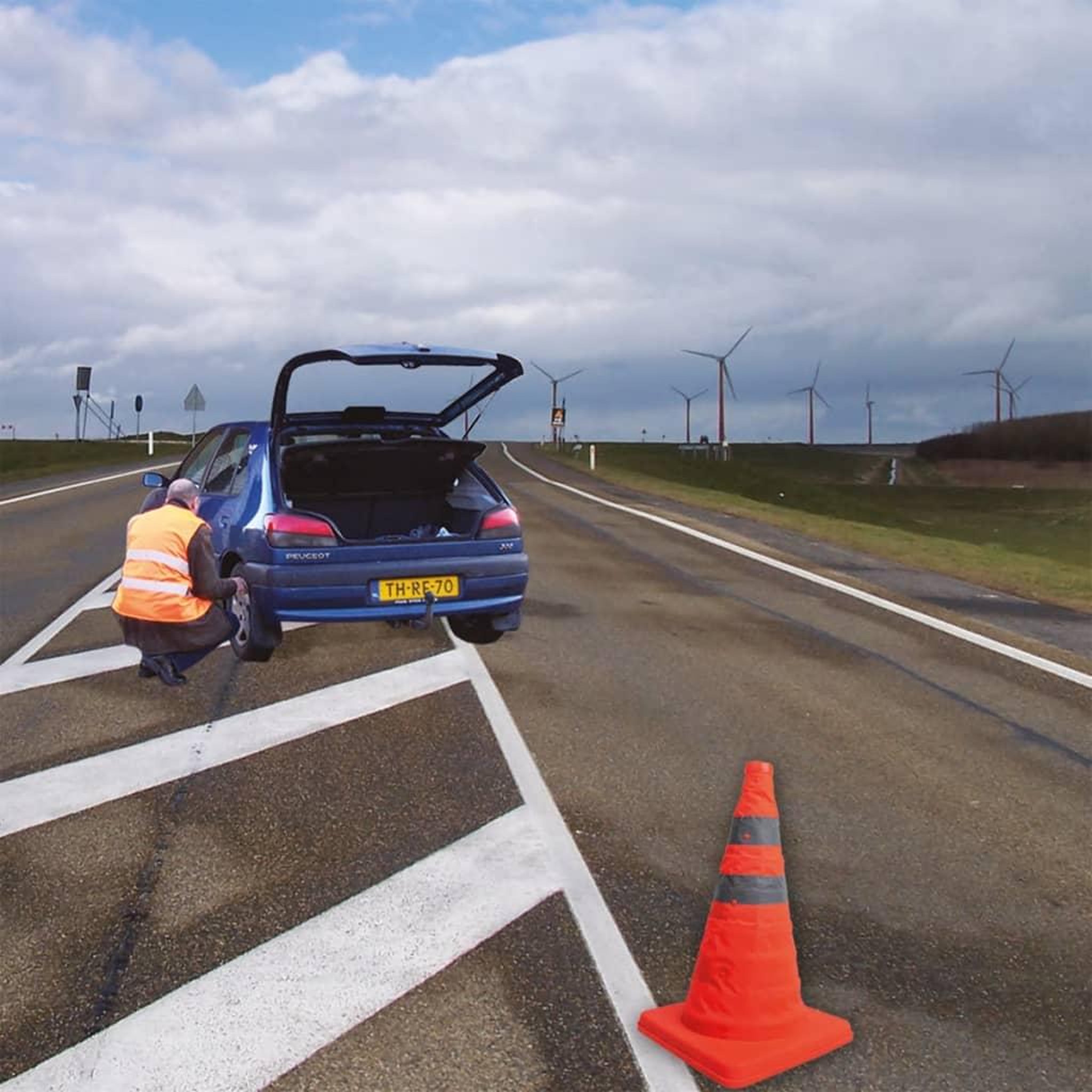 Voir la diapositive 4 : PROPLUS Cone de signalisation pliable ProPlus