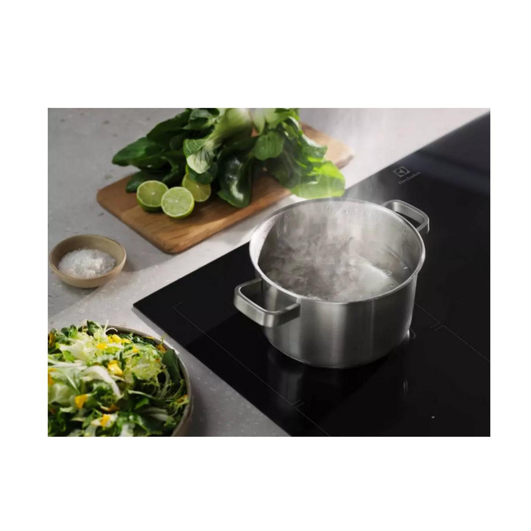 Voir la diapositive 5 : ELECTROLUX Table de cuisson à induction 60cm 3feux noir - eiv63343/1