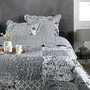 Voir la diapositive 1 : Lovely Casa Couvre lit boutis réversible 260x240 avec 2 taies OCTAVIA