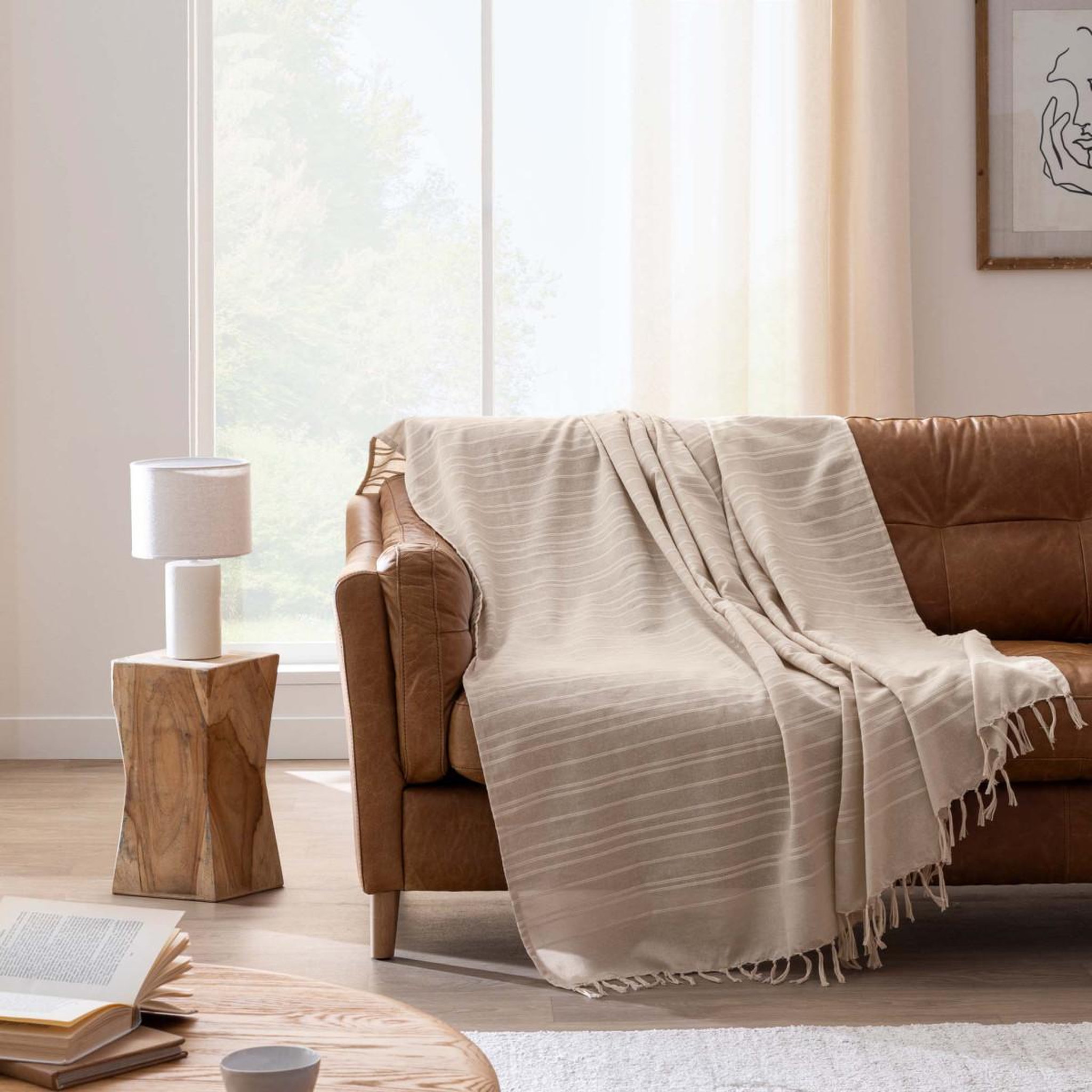Voir la diapositive 4 : Douceur d'Intérieur Plaid à franges  lilia  180x220cm beige lin