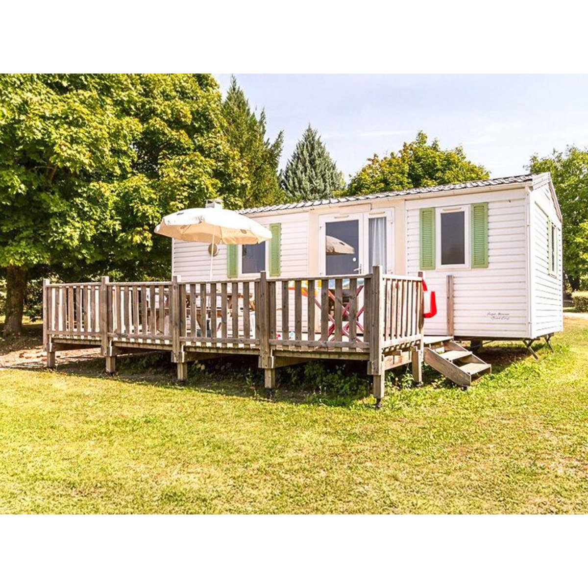 Smartbox Escapade insolite en famille de 3 jours en mobil-home près d'Angers - Coffret Cadeau Séjour