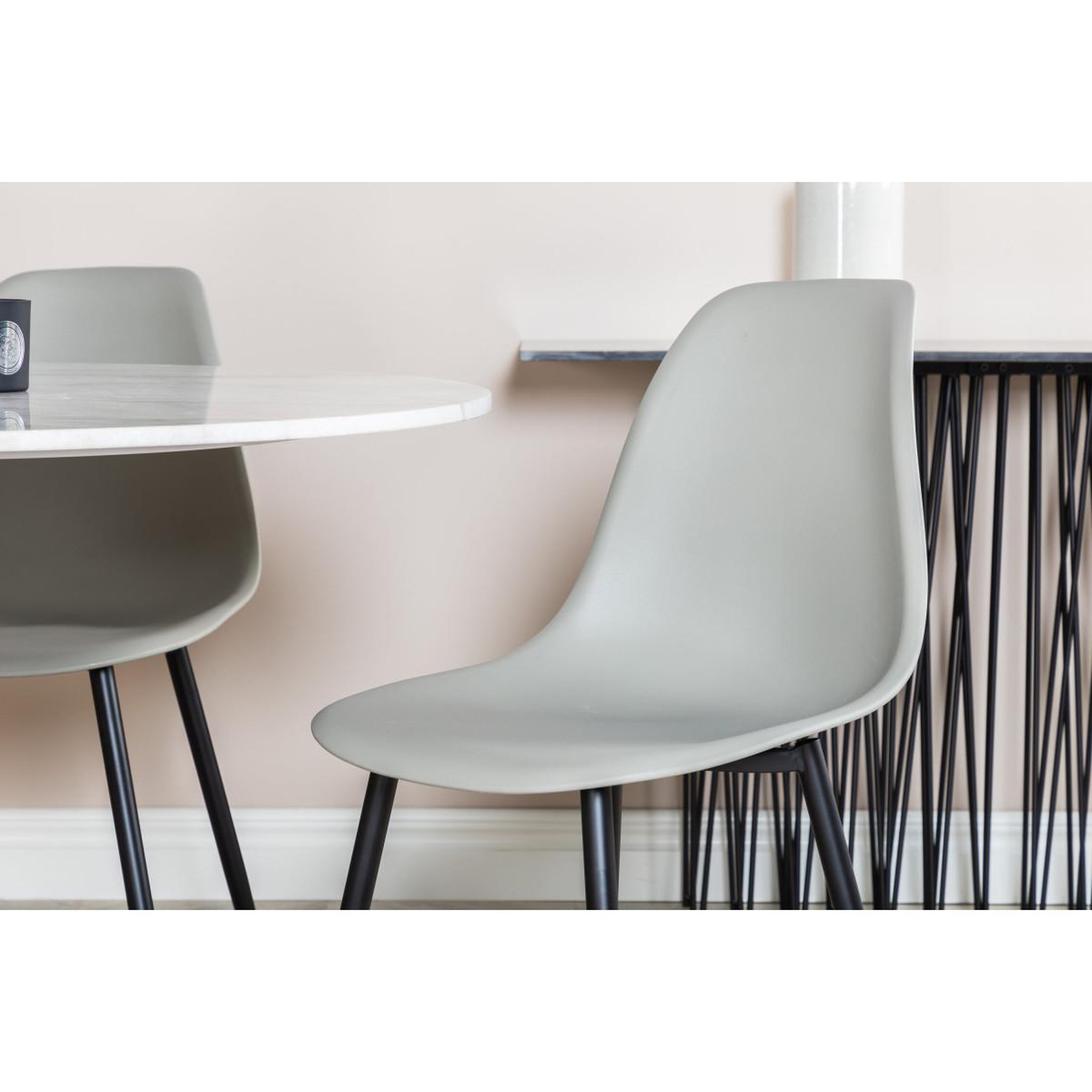 Voir la diapositive 5 : Paris Prix Ensemble table à manger & 4 chaises  estelle & polar  106cm blanc & gris