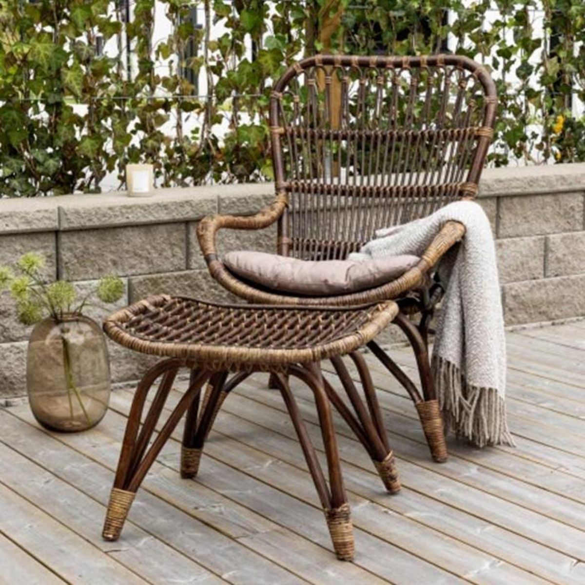 Paris Prix Fauteuil de Jardin & Repose-Pieds  Ella  98cm Noyer Foncé