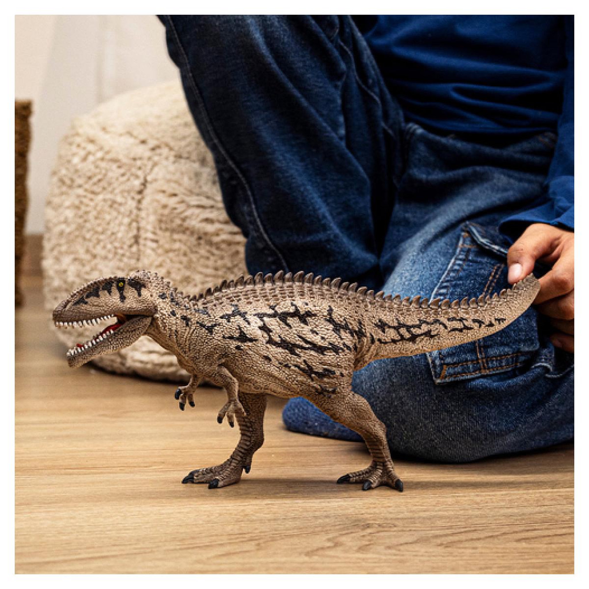 Voir la diapositive 2 : Schleich 15048 - Carcharodontosa