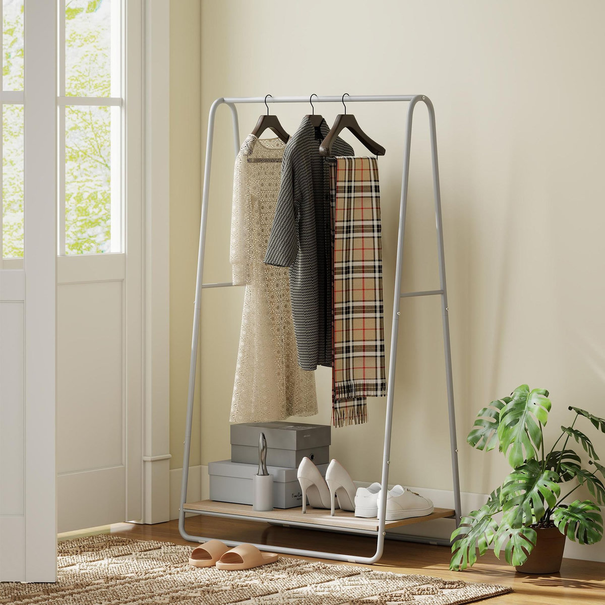 HOMCOM Portant penderie droit métal avec étagère bois 80 x 44 x 140 cm