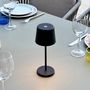 Voir la diapositive 5 : Lumisky Mini lampe de table KELLY MINI Noir Aluminium H22cm