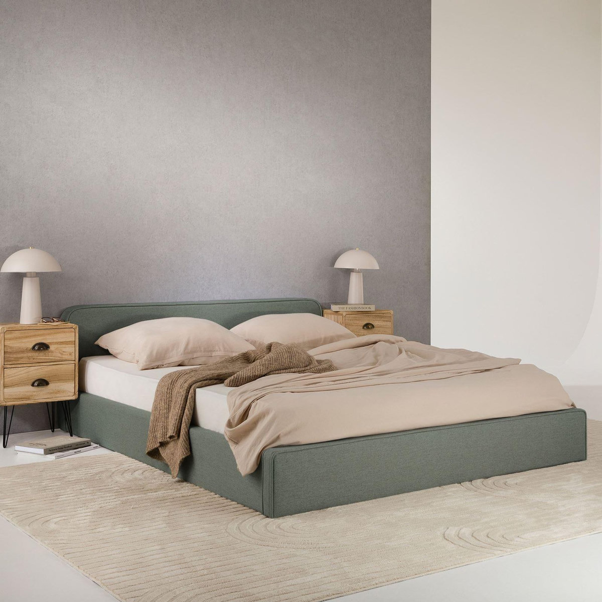 IDIMEX Lit double BELARTI 140 x 190 cm, revêtement en tissu