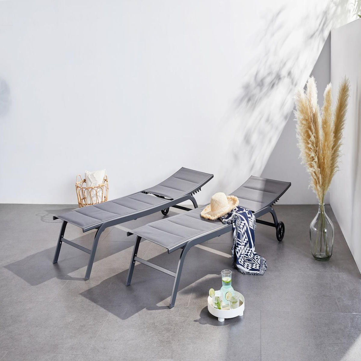 CONCEPT USINE Lot de 2 transats aluminium gris foncé LISBOA