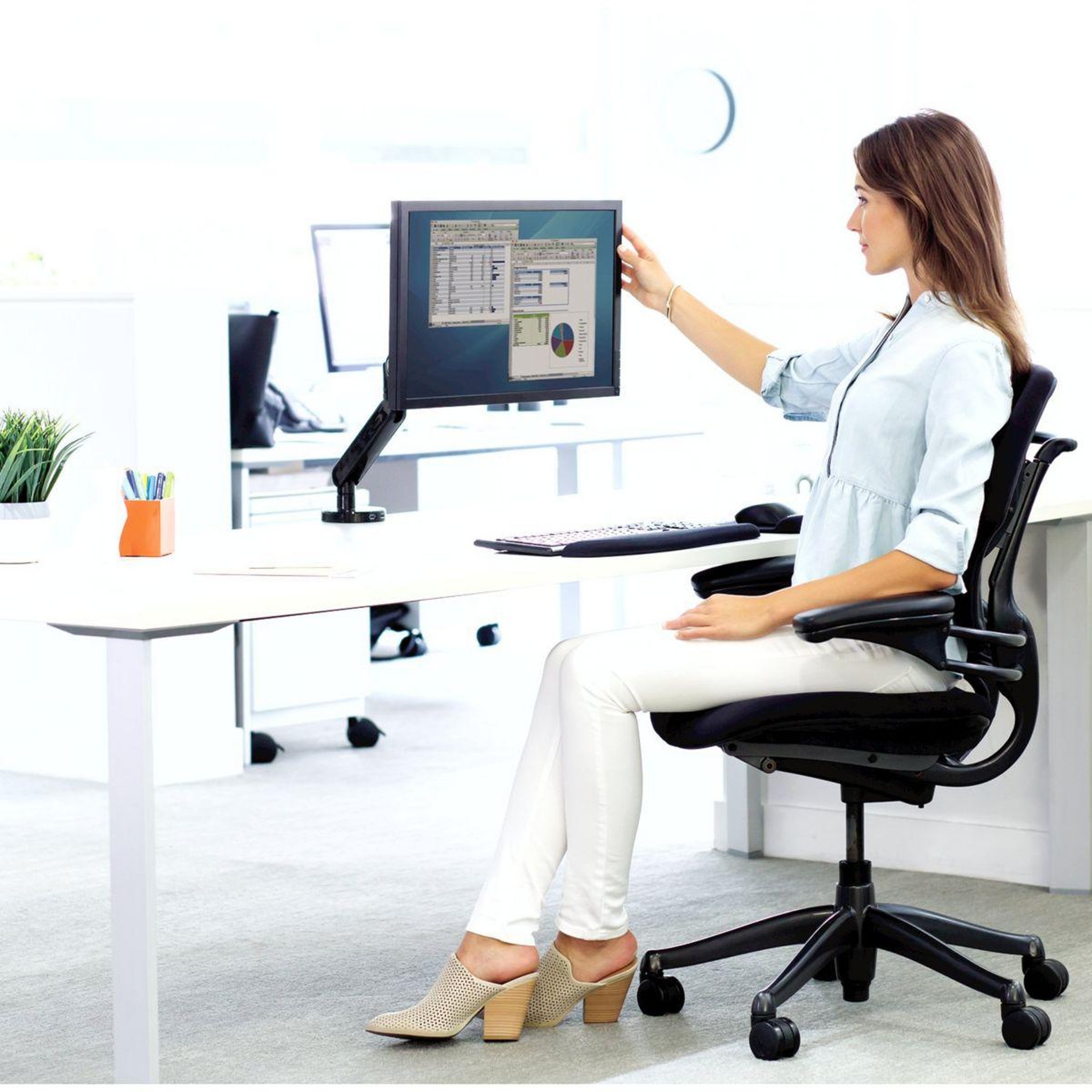 Voir la diapositive 4 : Fellowes Support écran pc support simple platinum série