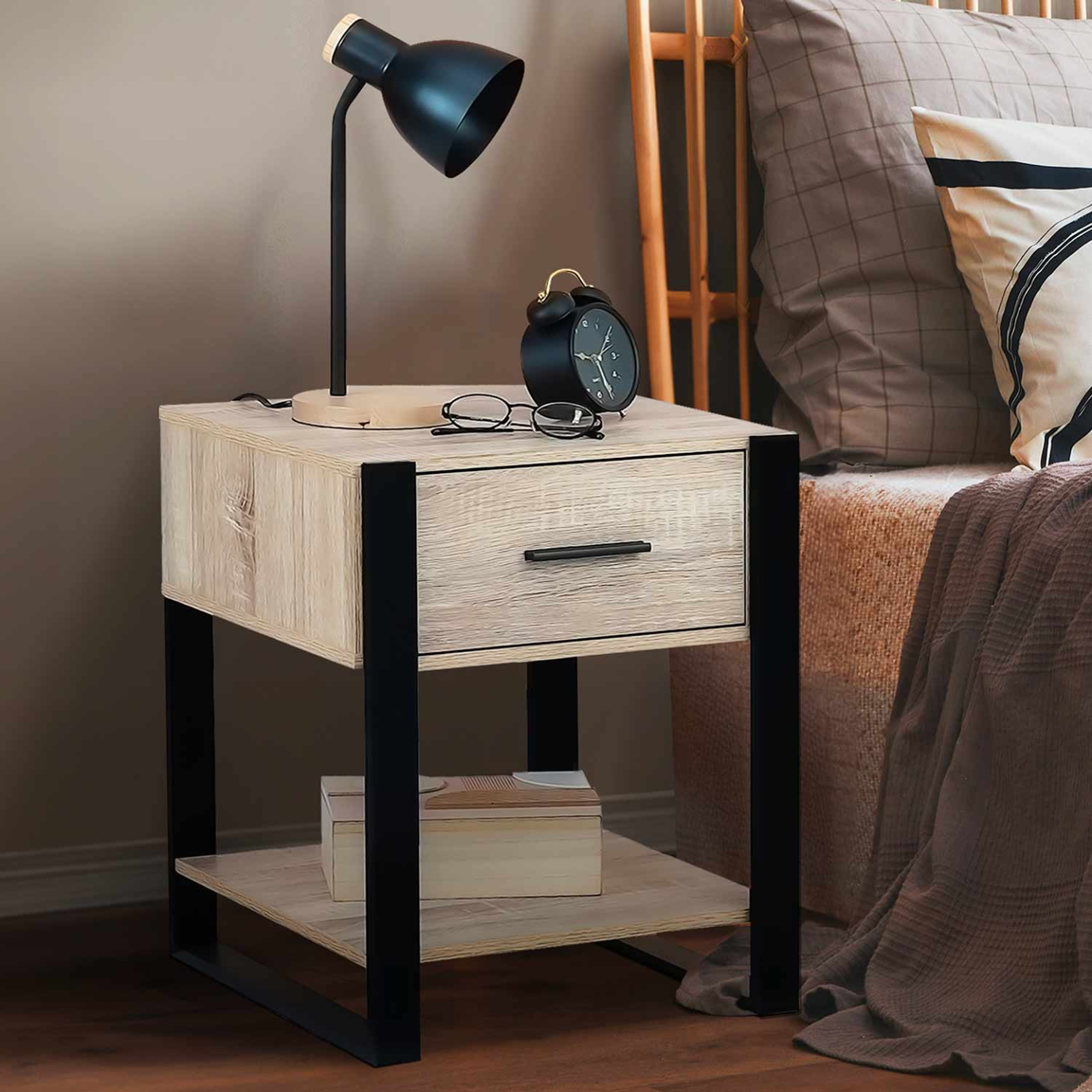 Voir la diapositive 2 : ID MARKET Lot de 2 tables de chevet onyx 1 tiroir avec tablette bois et noir