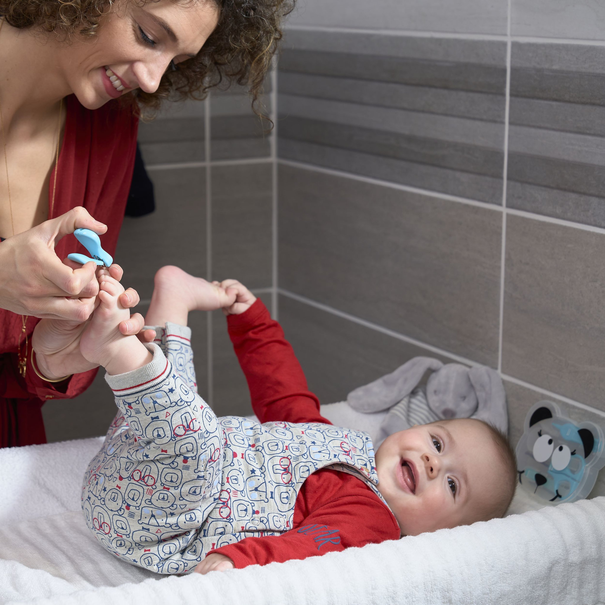 Voir la diapositive 4 : BADABULLE Mon 1er kit Manucure - 4 pièces