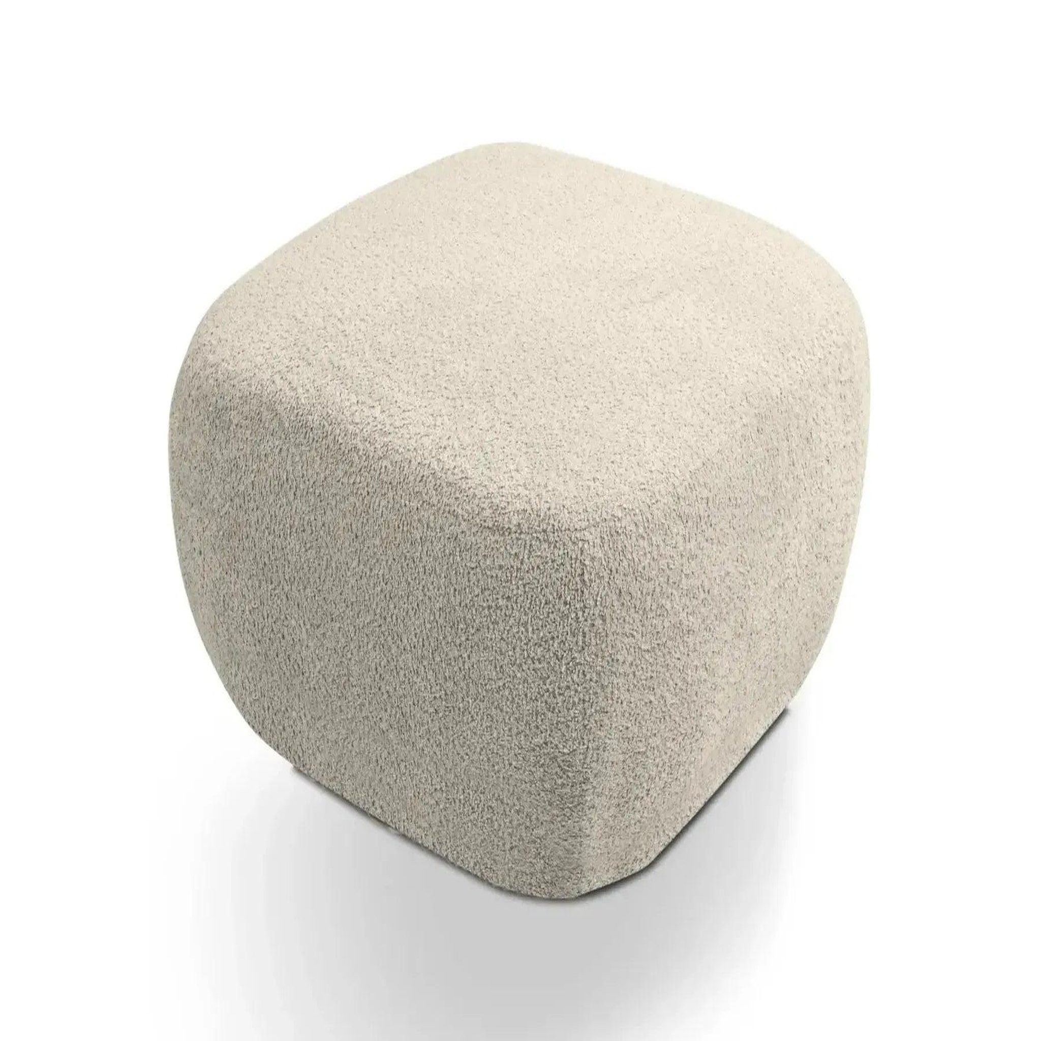 Voir la diapositive 5 : CASANOVA PARIS Santiago - pouf tissu bouclette