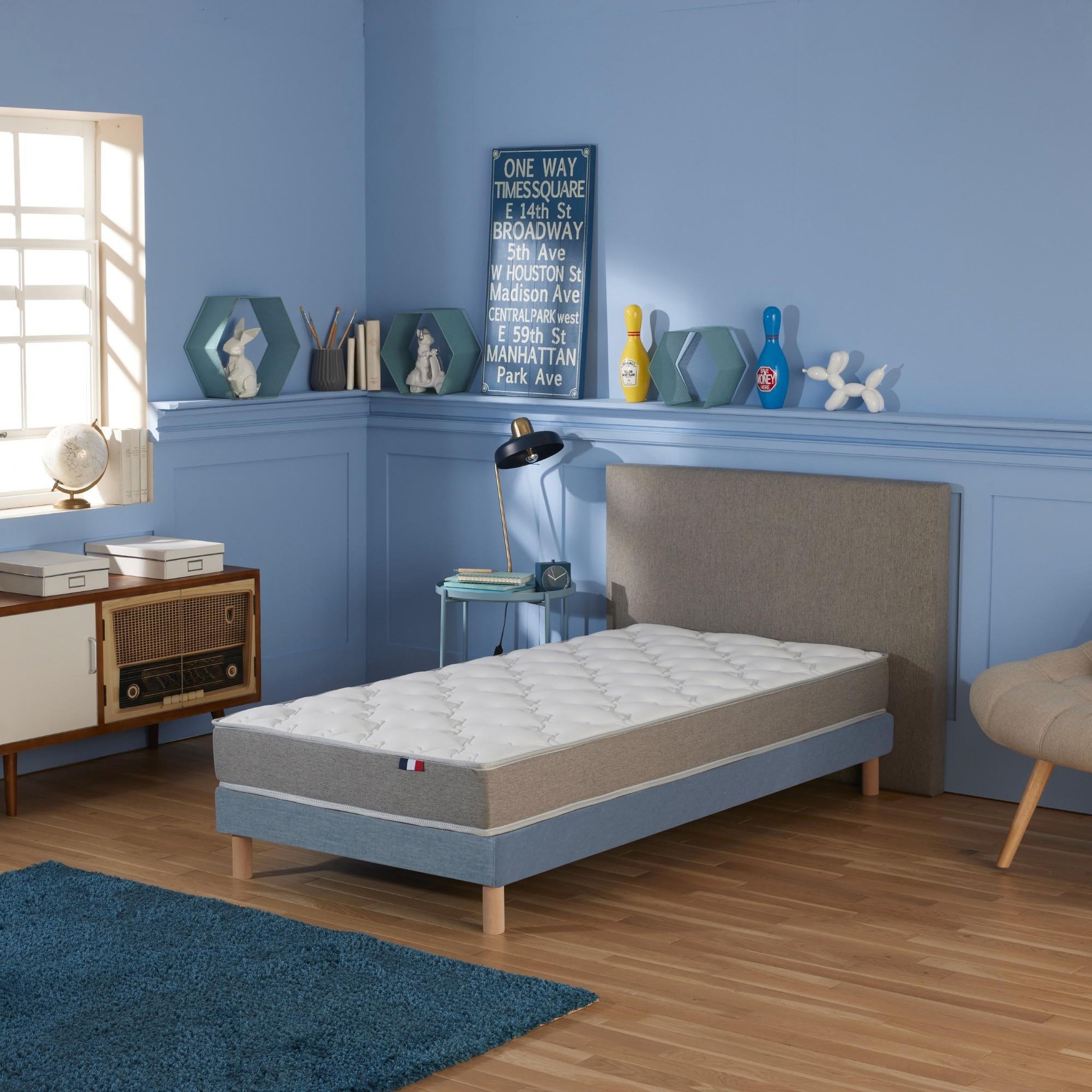Voir la diapositive 2 : IDLITERIE Ensemble matelas mousse réversible STRATUS et sommier - confort français