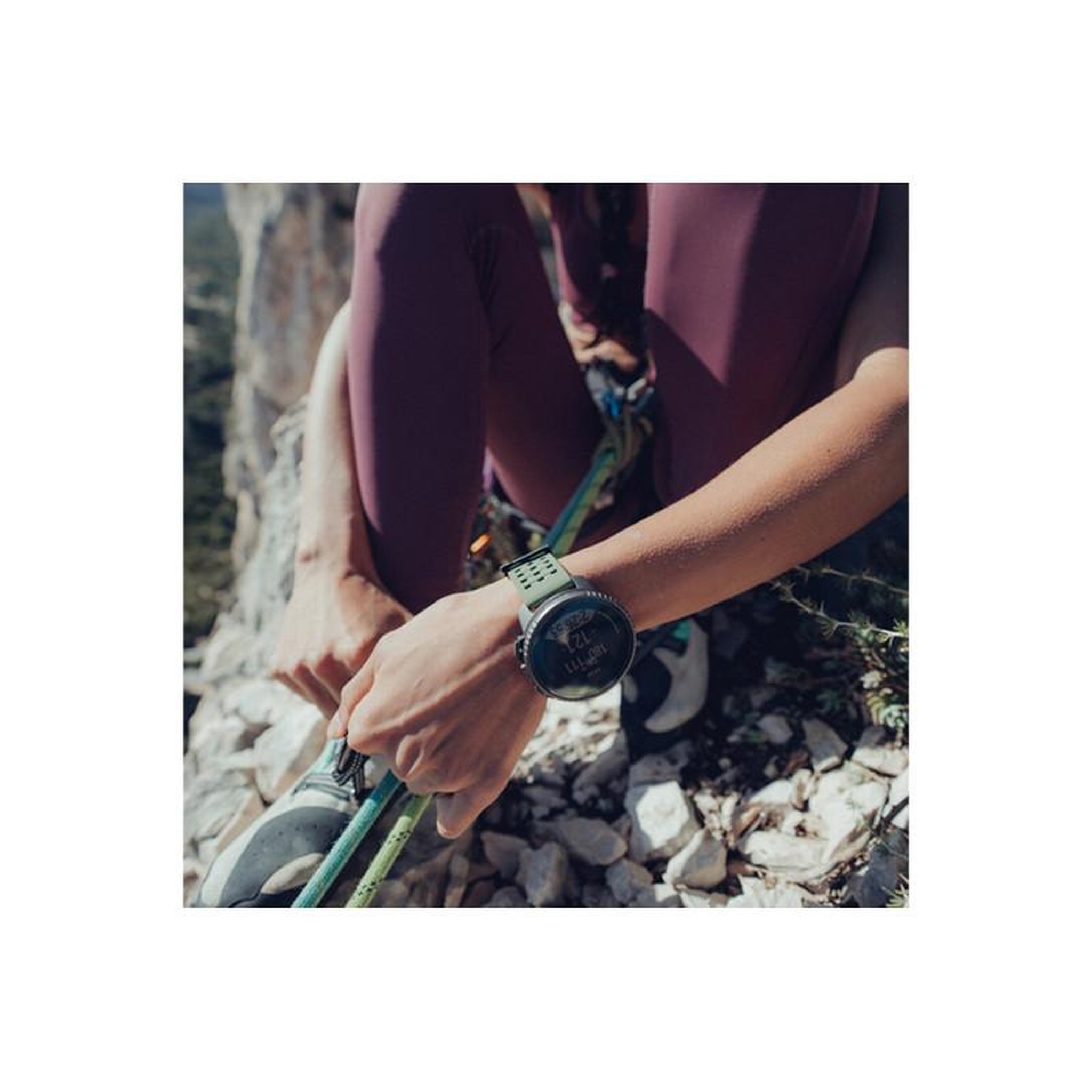 Voir la diapositive 5 : Suunto Montre connectée Suunto VERTICAL TITANIUM SOLAR FOREST