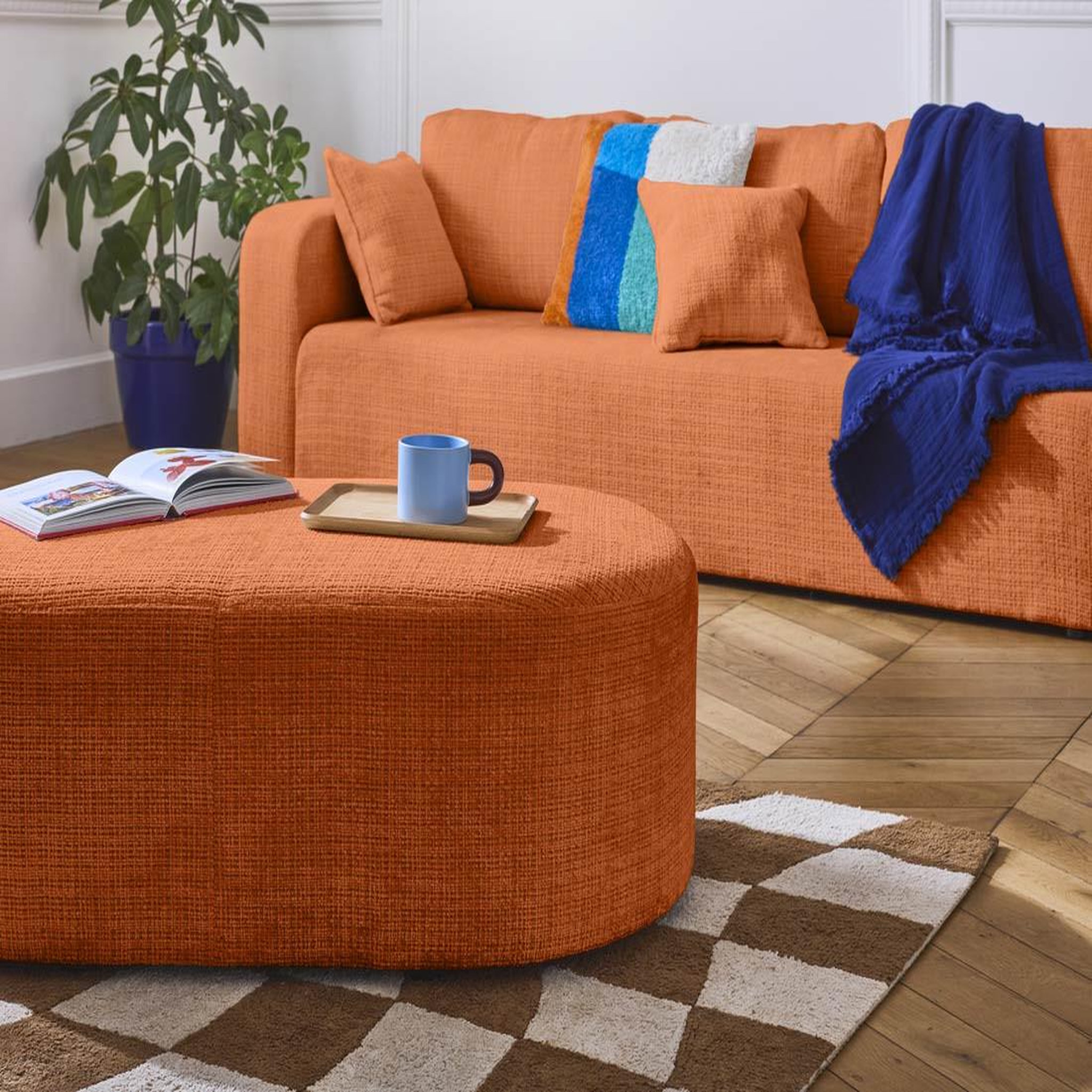 Voir la diapositive 5 : BEST MOBILIER Miro - canapé droit 3 places - convertible avec coffre - en velours texturé