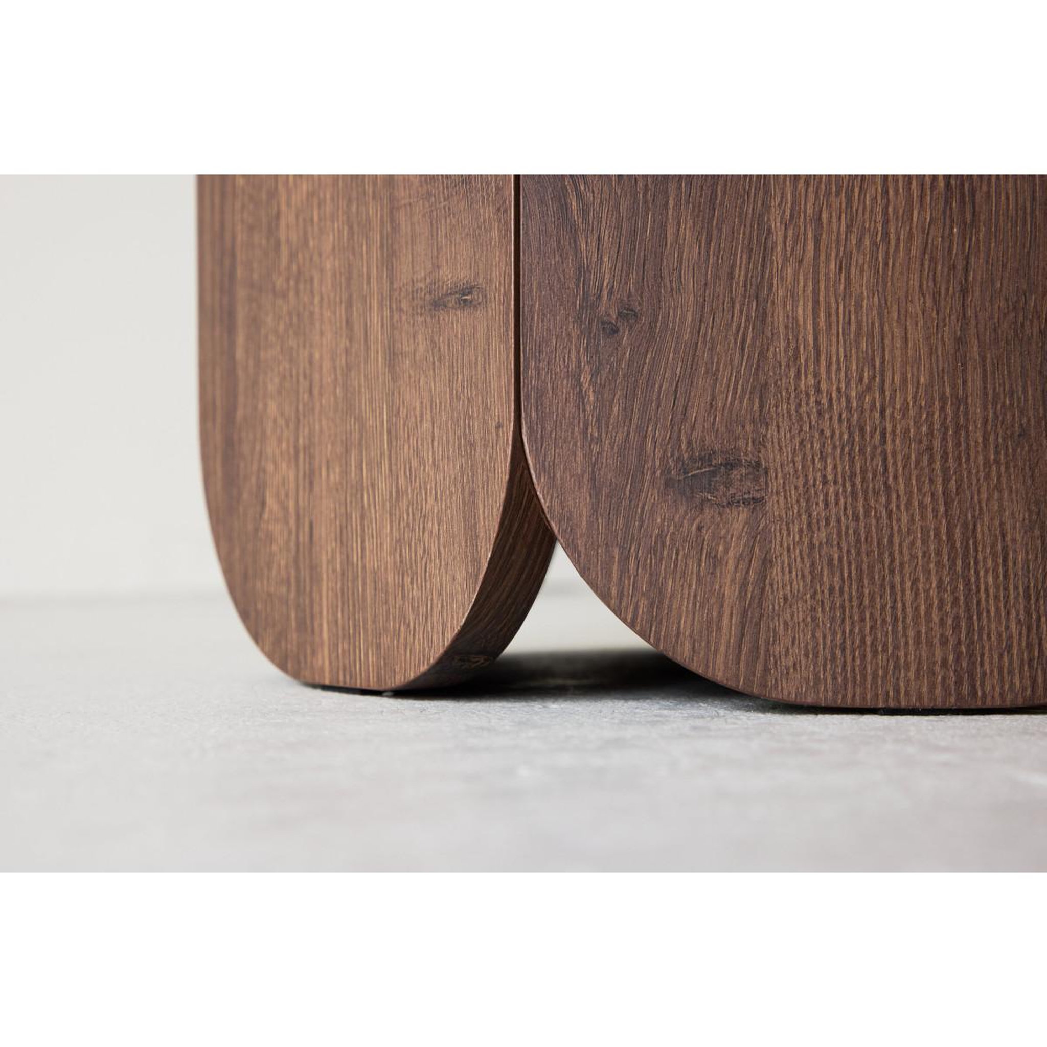 Voir la diapositive 5 : Paris Prix Table basse design  tekla  60cm marron