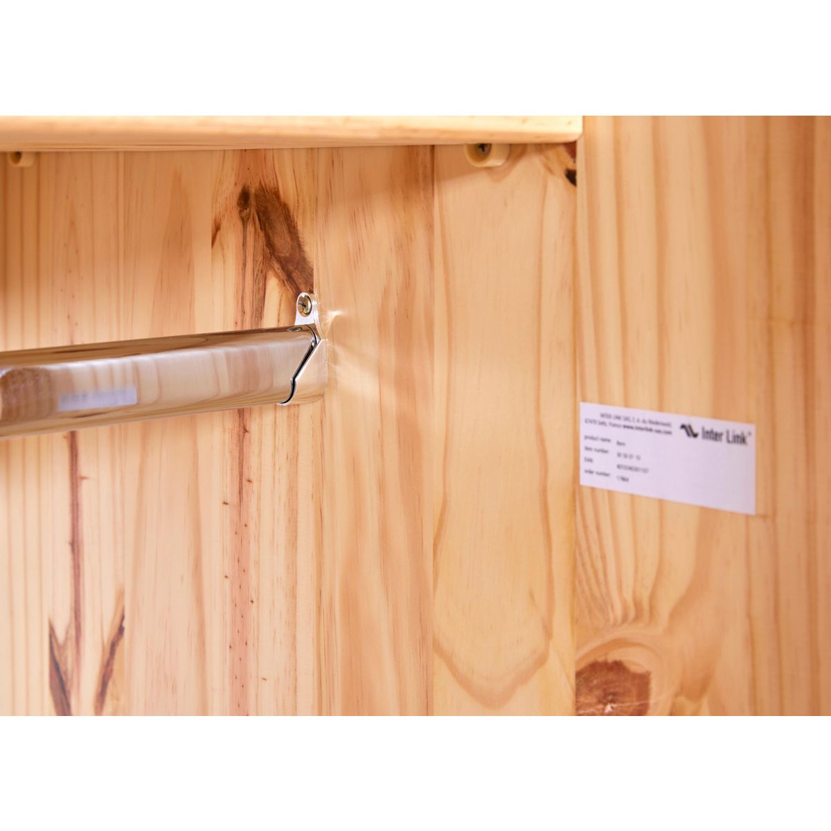 Armoire rustique en pin massif 3 portes  L150cm BASTIAN