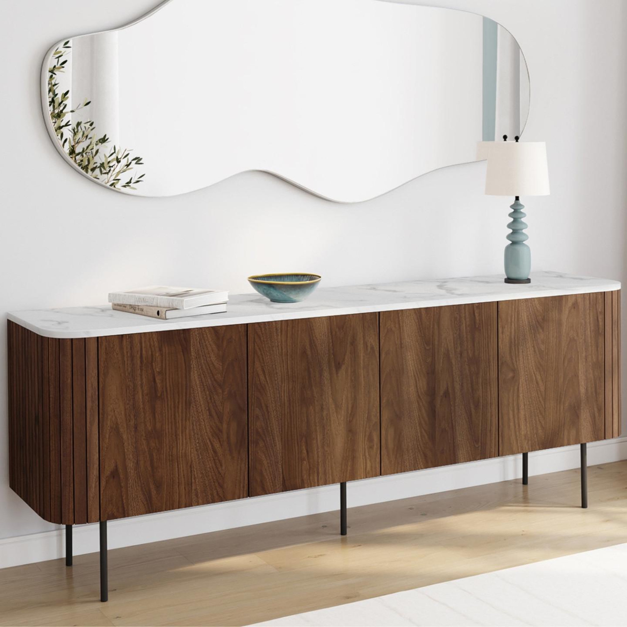 Voir la diapositive 2 : ID MARKET Buffet bas 160 cm marla 4 portes effet noyer et lattes et plateau marbre blanc alaska