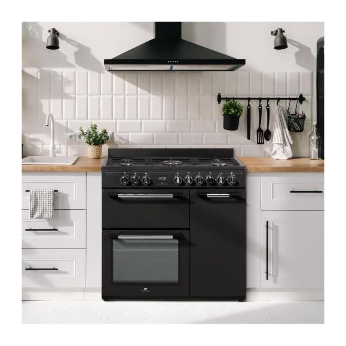 CONTINENTAL EDISON Cuisiniere piano gaz 3 fours electriques CONTINENTAL EDISON CECP903FB - 5 feux - Noir - Largeur 90 cm