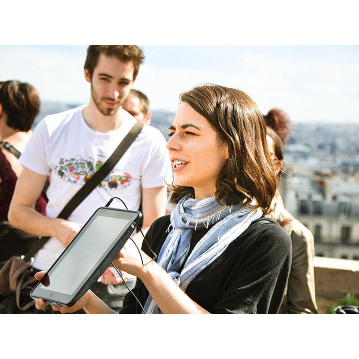 Smartbox Balade dans le Paris du cinéma pour 5 personnes - Coffret Cadeau Sport & Aventure