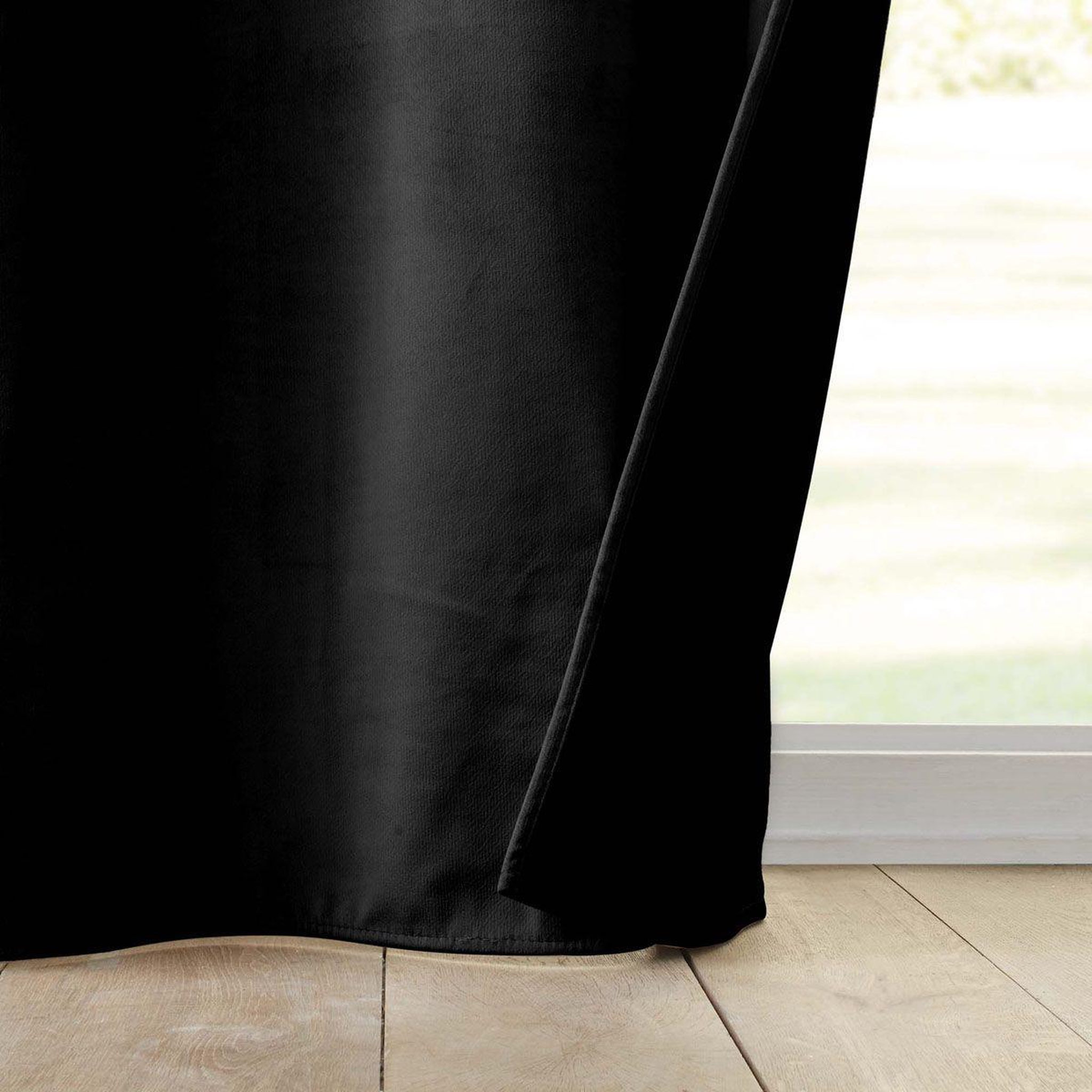 Voir la diapositive 3 : Douceur d'Intérieur Rideau isolant velours  polarchic  140x260cm noir