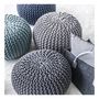 Voir la diapositive 2 : Pouf tricot