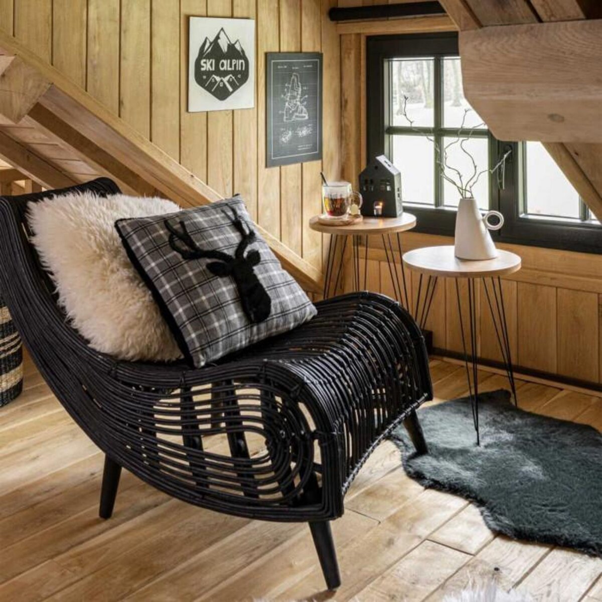 Paris Prix Tapis Imitation Fourrure  Lesley  60x96cm Noir