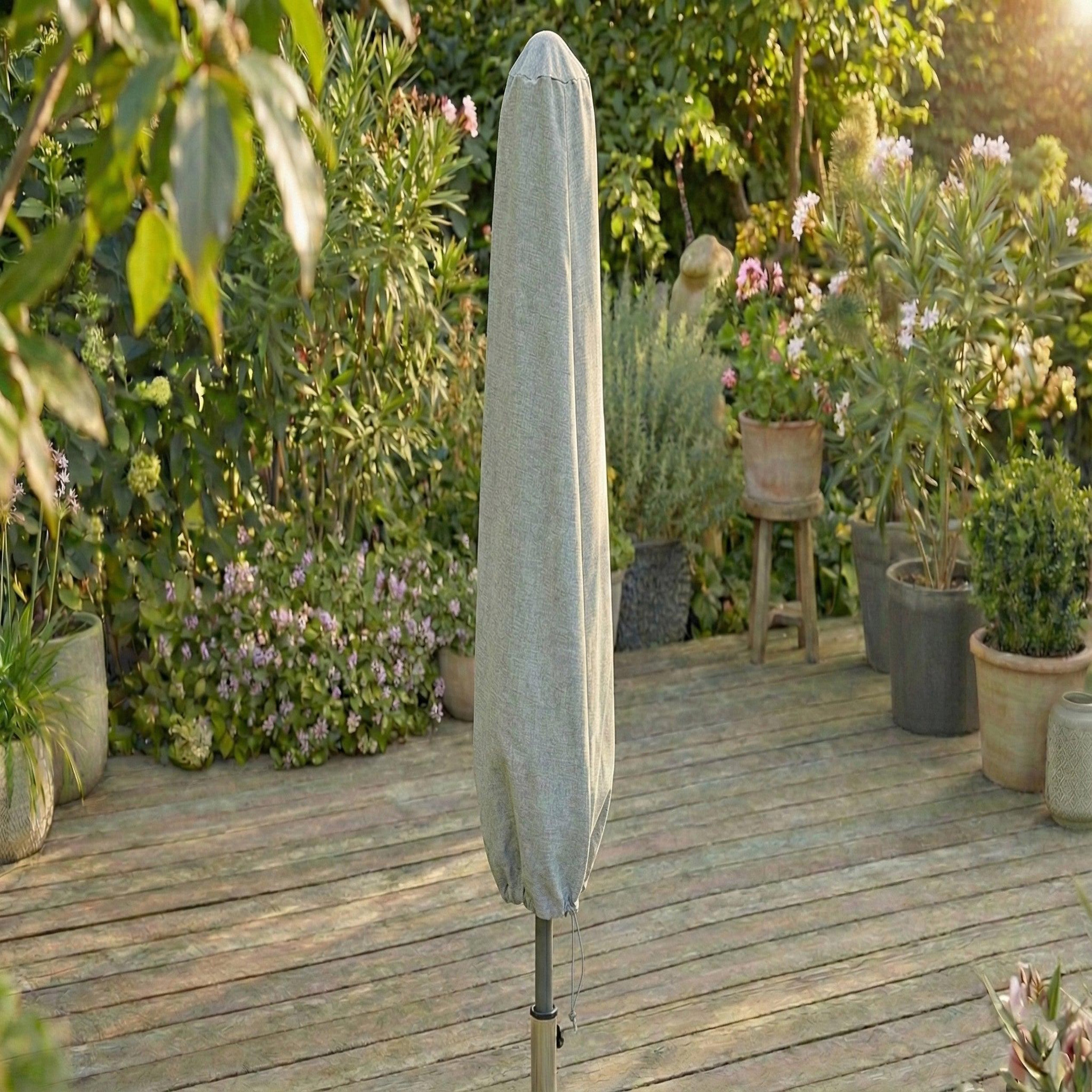 Voir la diapositive 3 : Jardiline Housse cover garden parasol droit