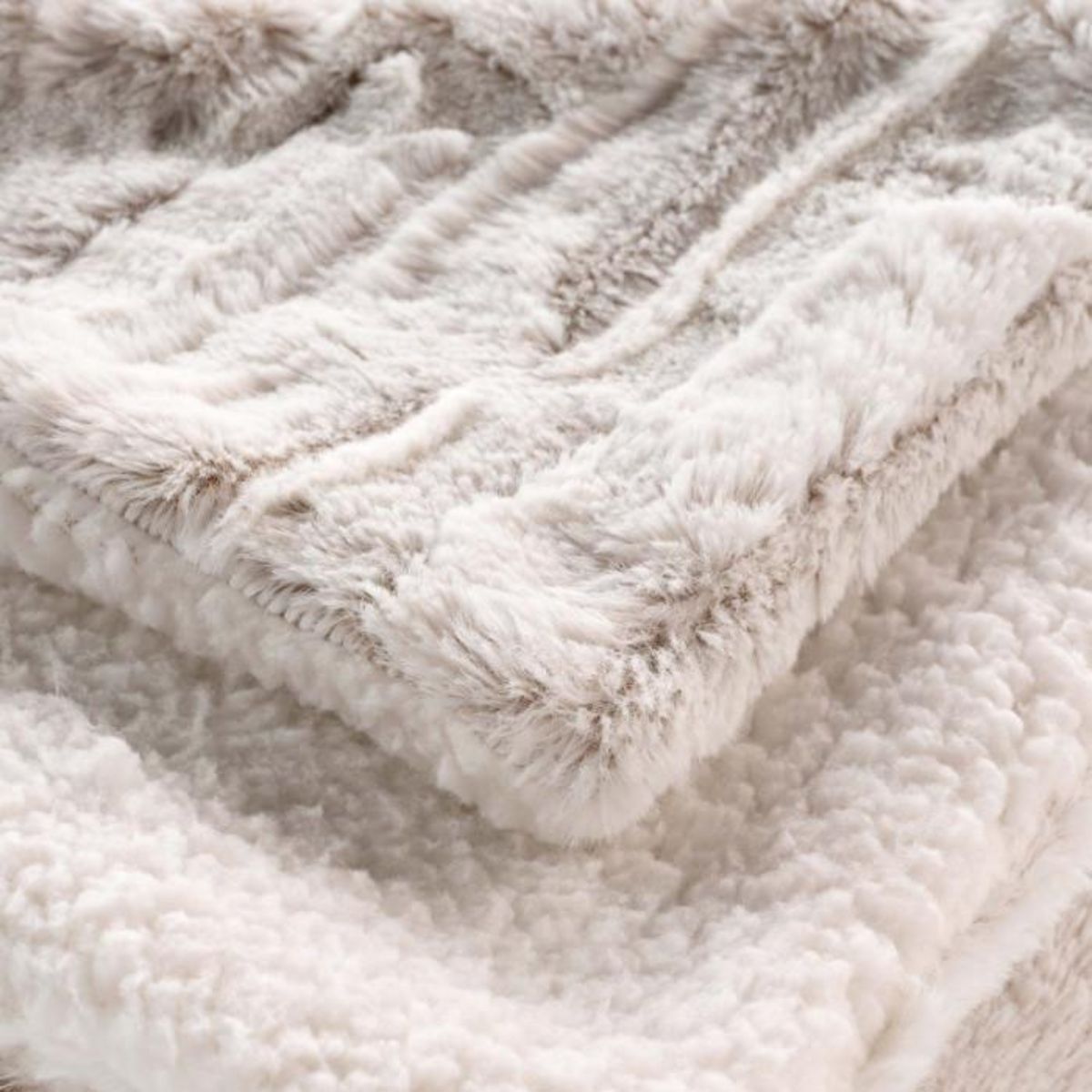 Paris Prix Plaid Imitation Fourrure  Lynx  180x220cm Naturel