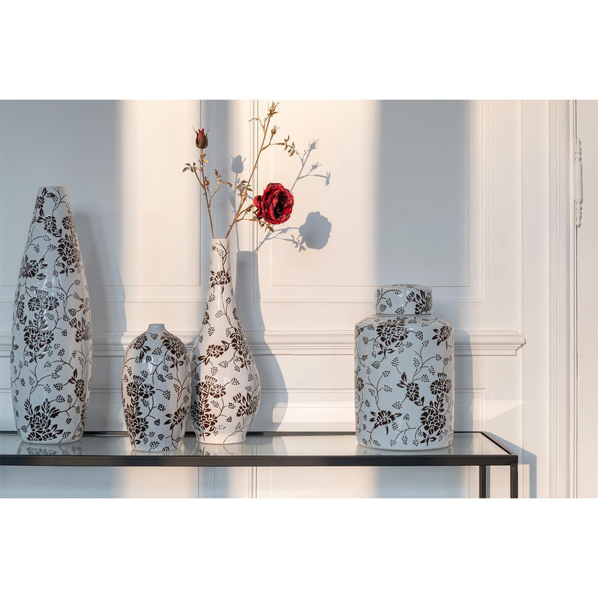 Voir la diapositive 4 : J-LINE Vase déco en porcelaine  zen  24cm noir & blanc