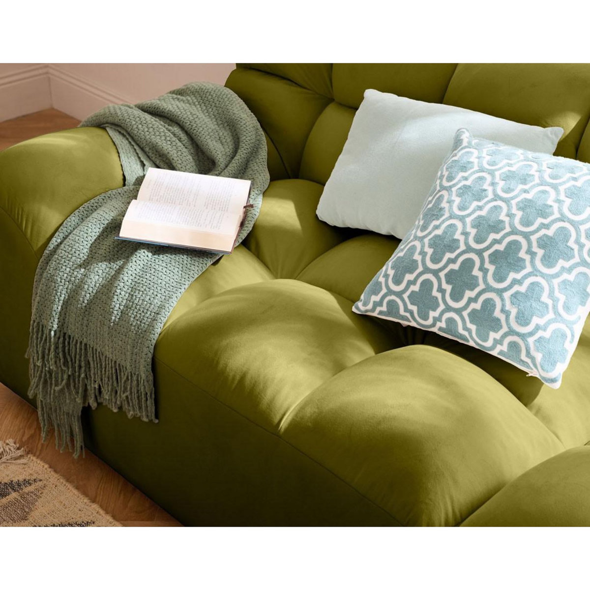 LISA DESIGN Napoli - canapé droit 4 places - en velours